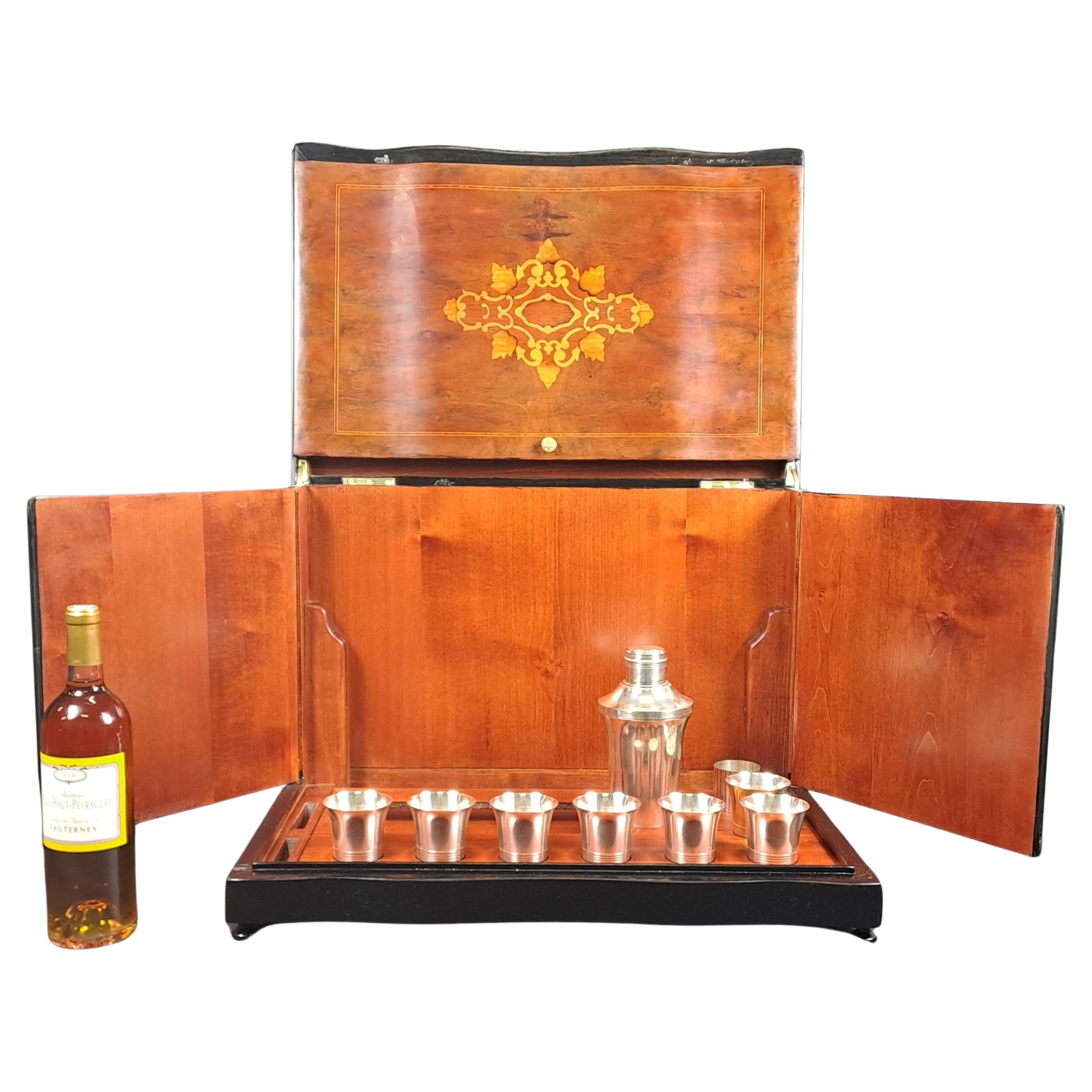 Large Charles X Style Cocktail Bar In Marquetry For Sale