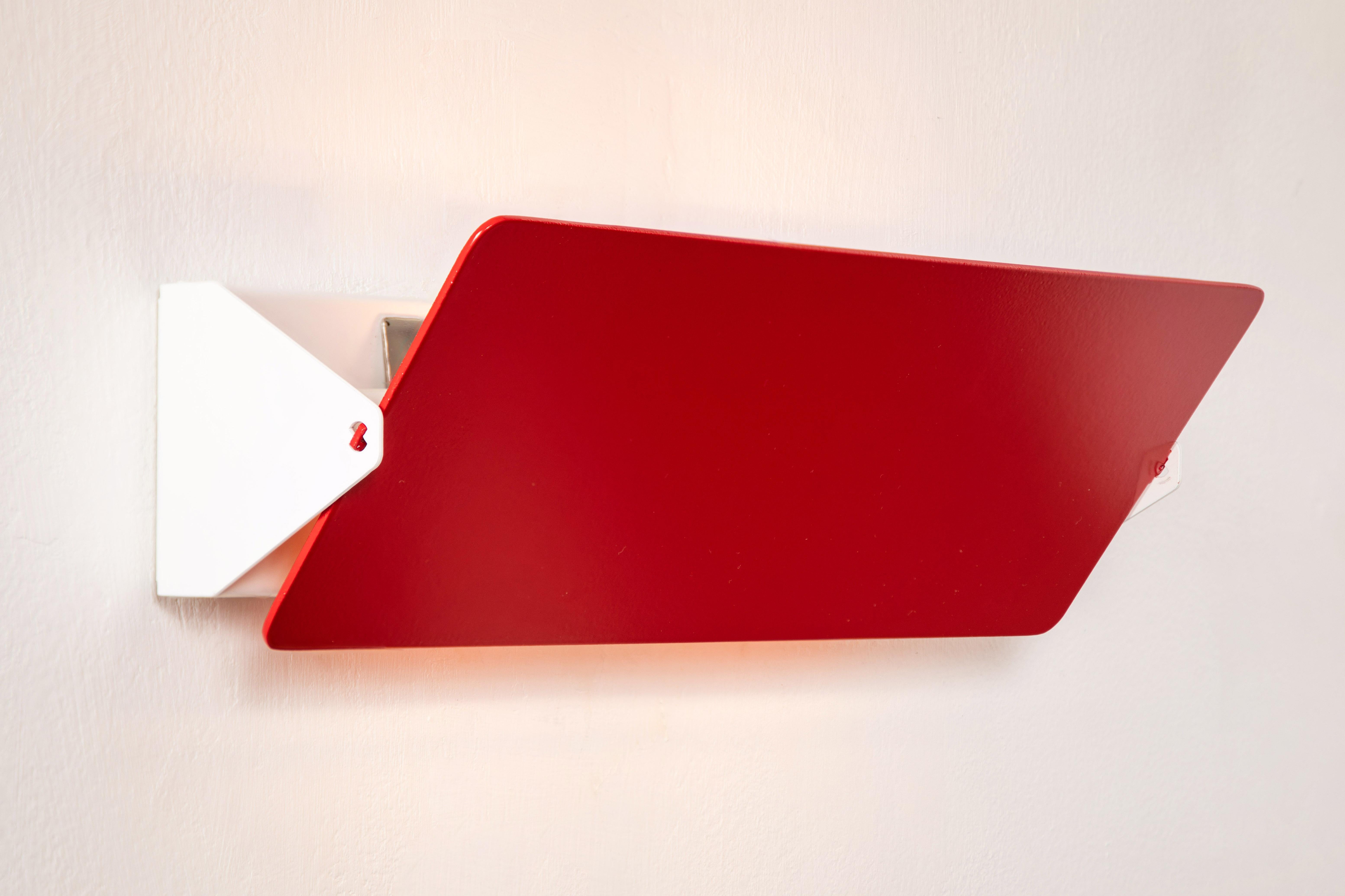 Large Charlotte Perriand 'Applique À Volet Pivotant Double' Wall Light in Red For Sale 1