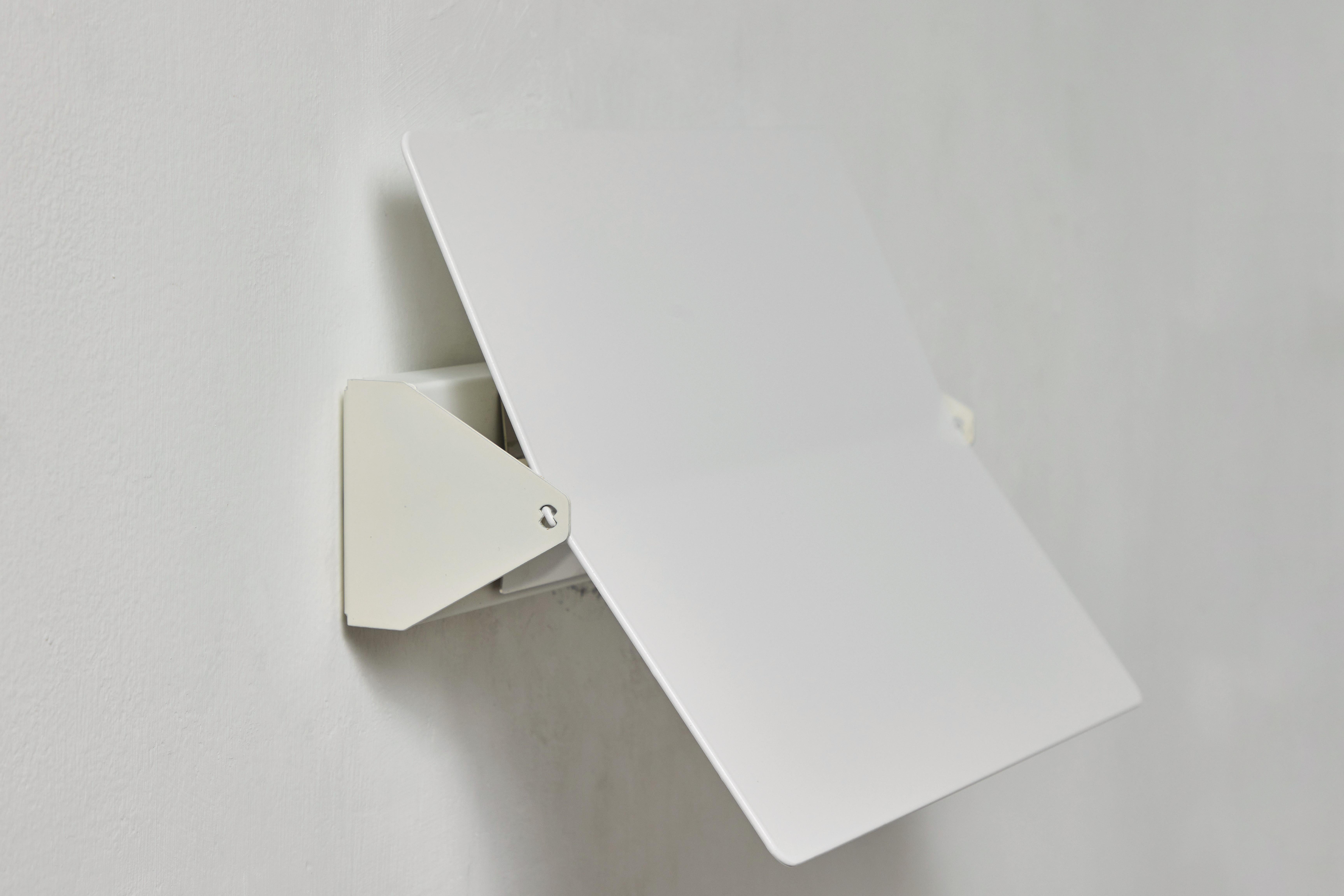 Large Charlotte Perriand 'Applique À Volet Pivotant Plié' Wall Light in White For Sale 1