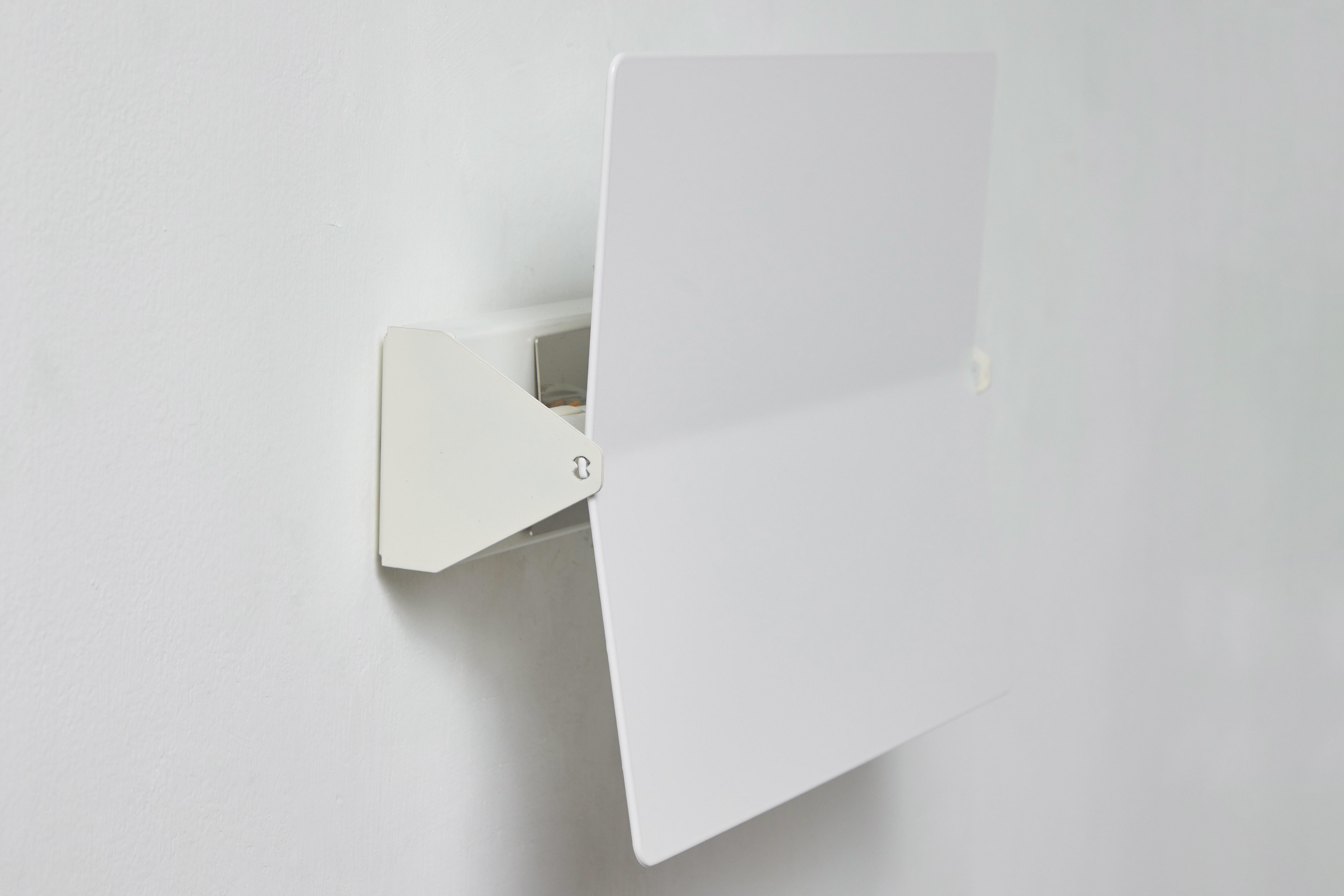 Contemporary Large Charlotte Perriand 'Applique À Volet Pivotant Plié' Wall Light in White For Sale