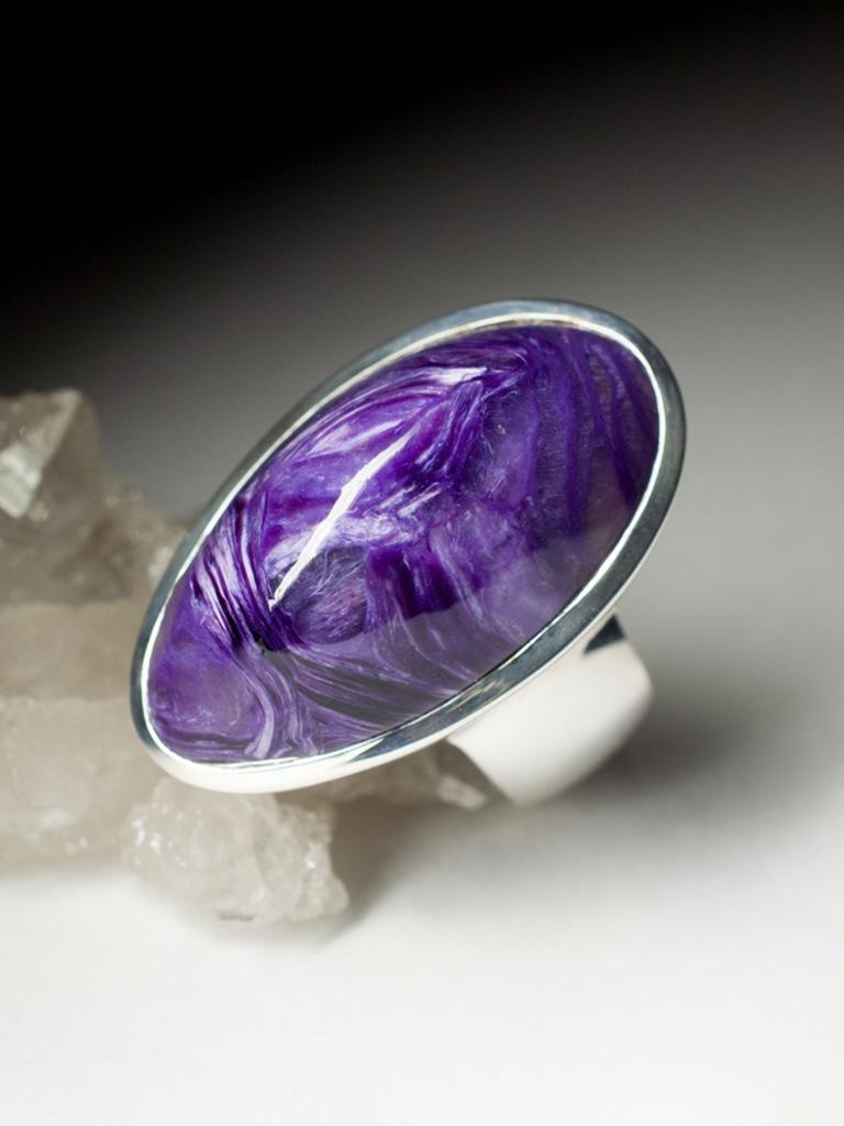 Women's or Men's Large Charoite Silver Ring Oval Violet Lavender Flower Powerful Natural Gemstone For Sale