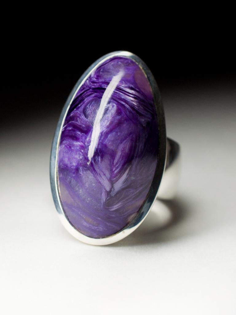 Large Charoite Silver Ring Oval Violet Lavender Flower Powerful Natural Gemstone For Sale 1