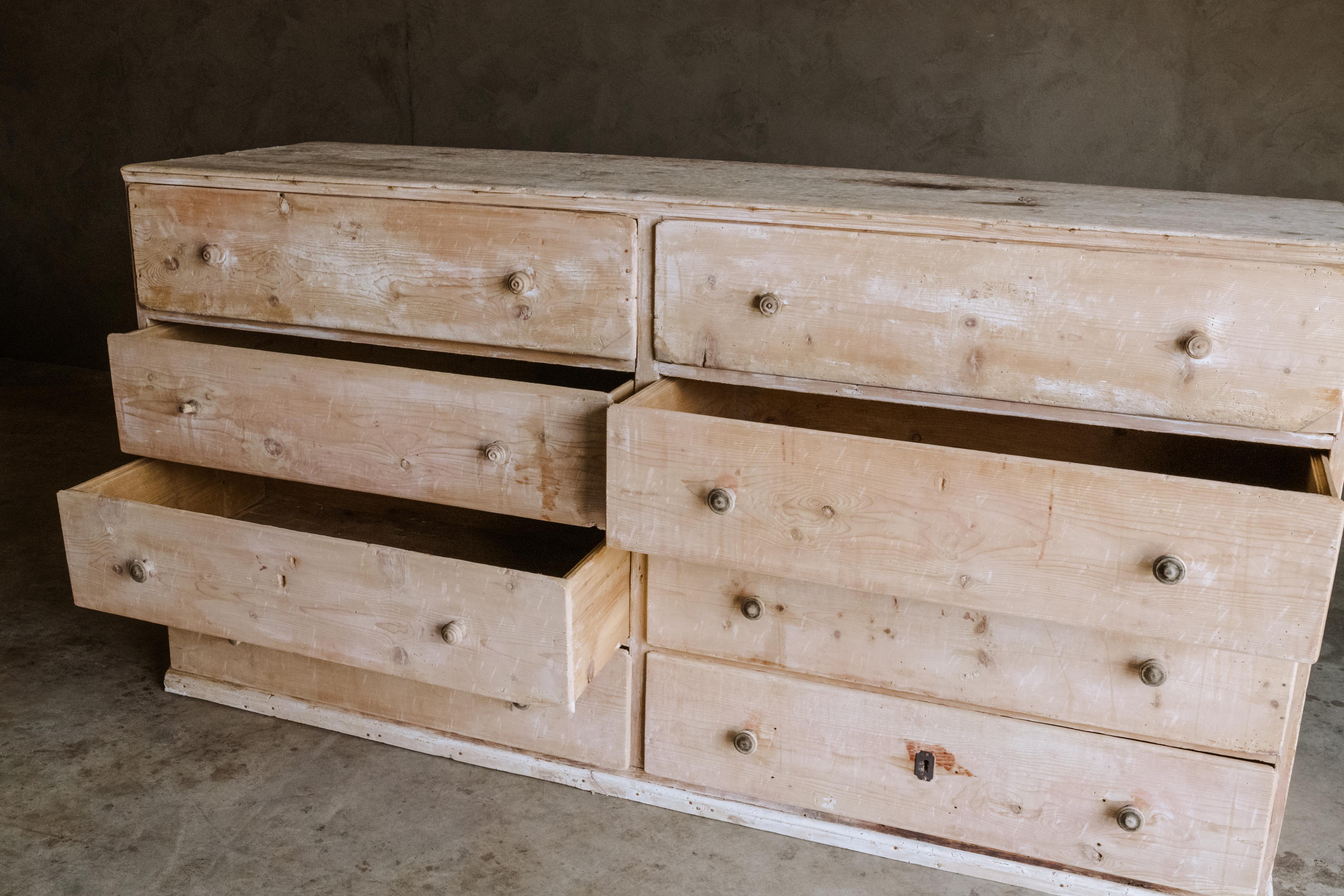 Late 19th Century Large Chest of Drawers in Original Paint from Italy, circa 1880