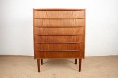 Grande commode à sept tiroirs, en teck, modèle "Tallboy", Danemark 1960.