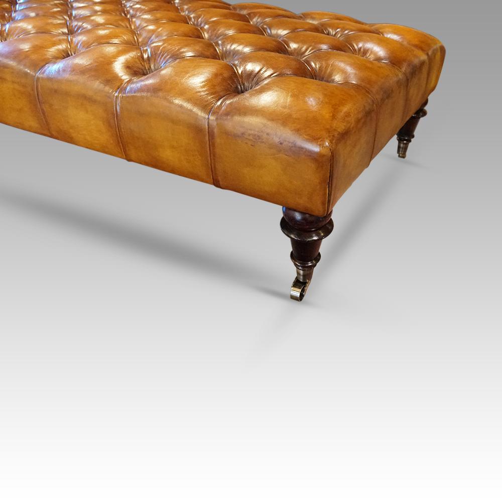 William IV Large Chesterfield buttoned leather stool For Sale