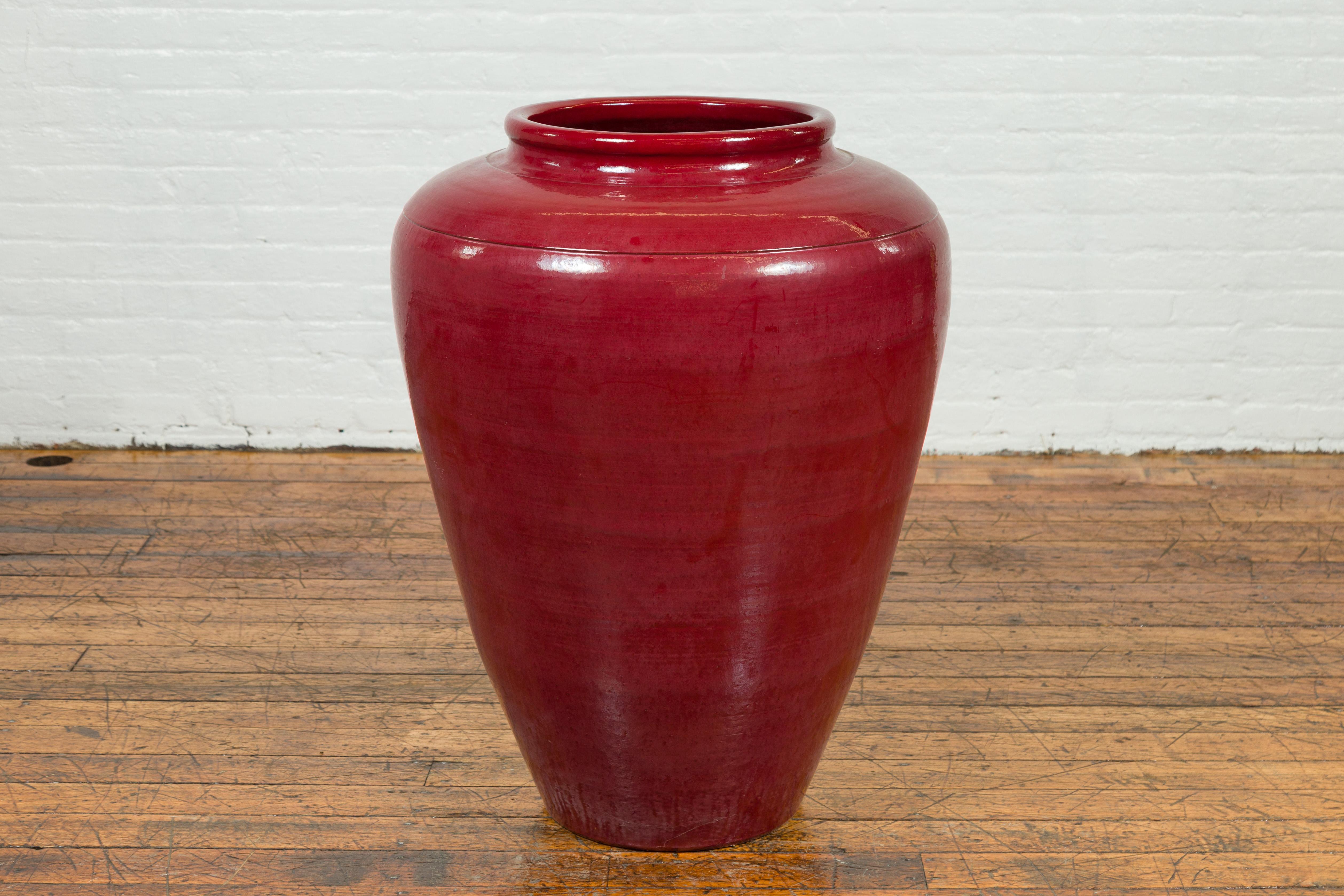 Large Chiang Mai Contemporary Oxblood Water Jar from Northern Thailand In Good Condition In Yonkers, NY