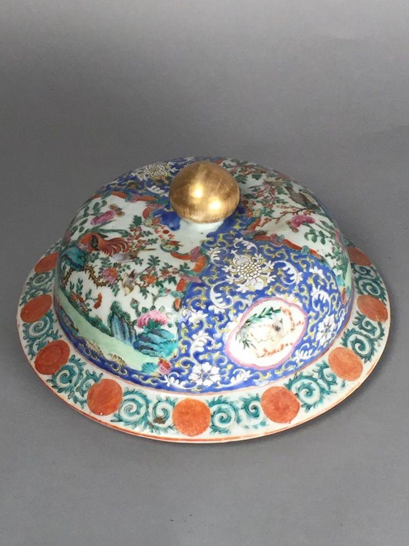 Large Chinese 19th Century Famille Rose Lidded Jar 4