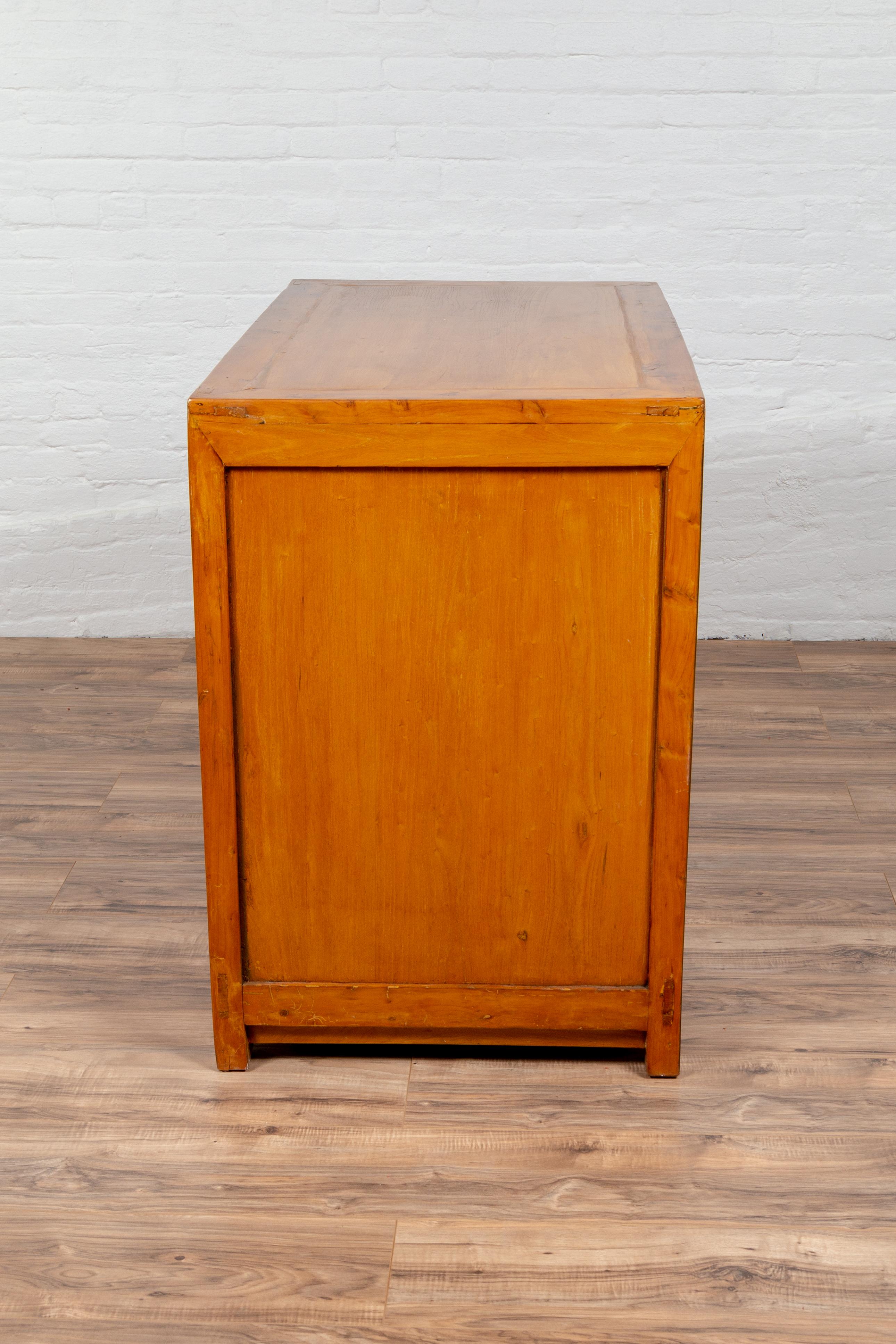 Large Chinese Antique Burl and Elm Wood Two-Toned Patina Cabinet with Doors For Sale 9