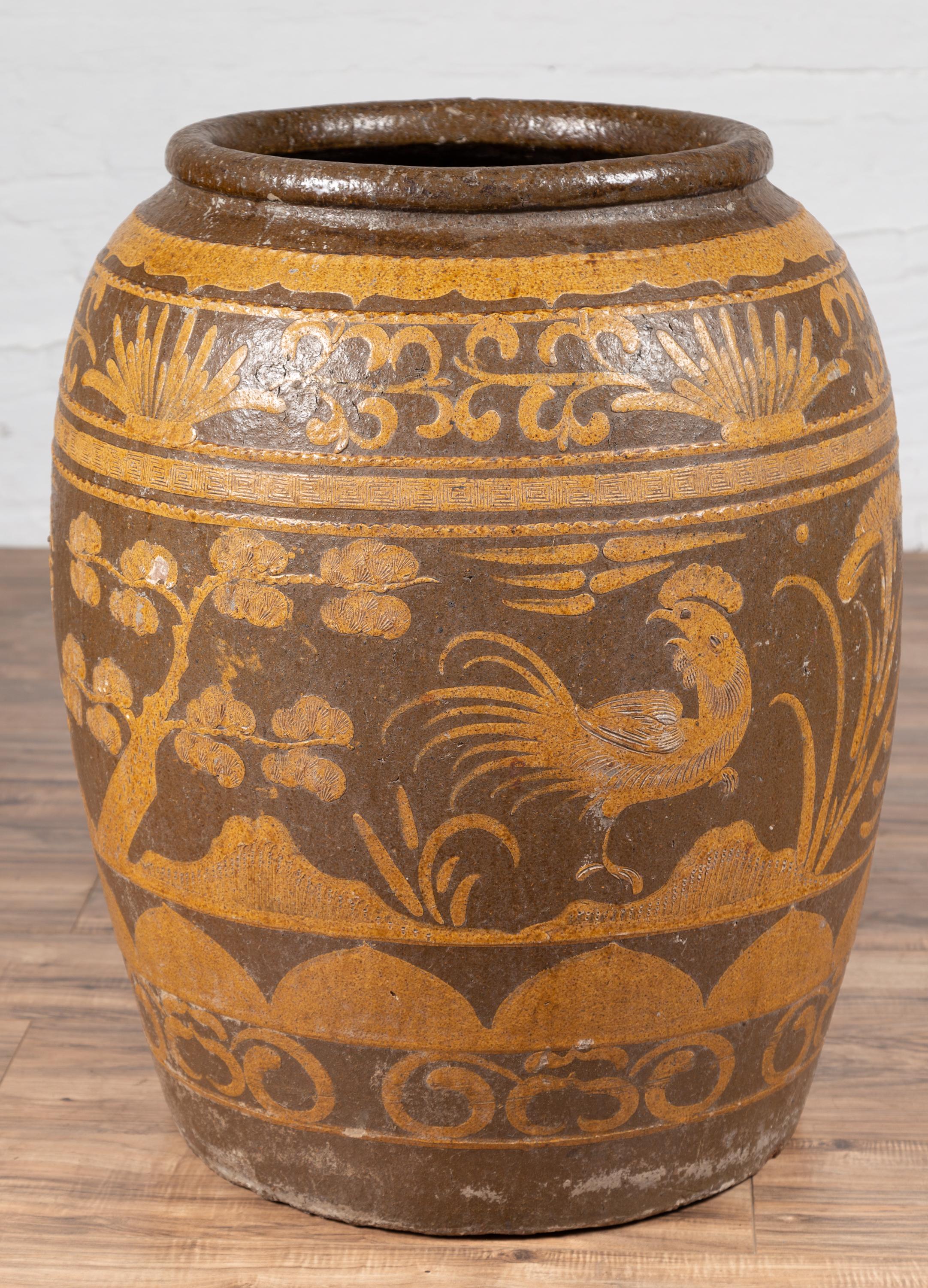 Large Chinese Antique Jar with Mustard Glaze, Bird and Floral Motifs, circa 1900 For Sale 4