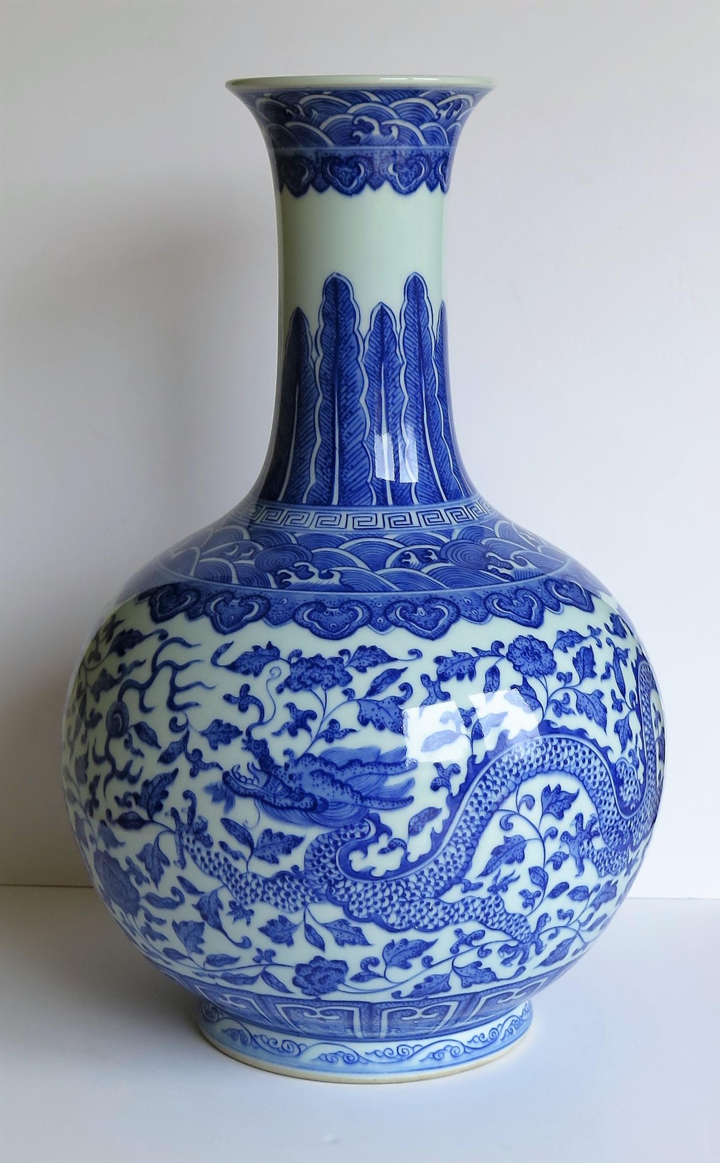Hand-Painted Large Chinese Blue and White Porcelain Bottle Vase, Qing Quianlong Mark