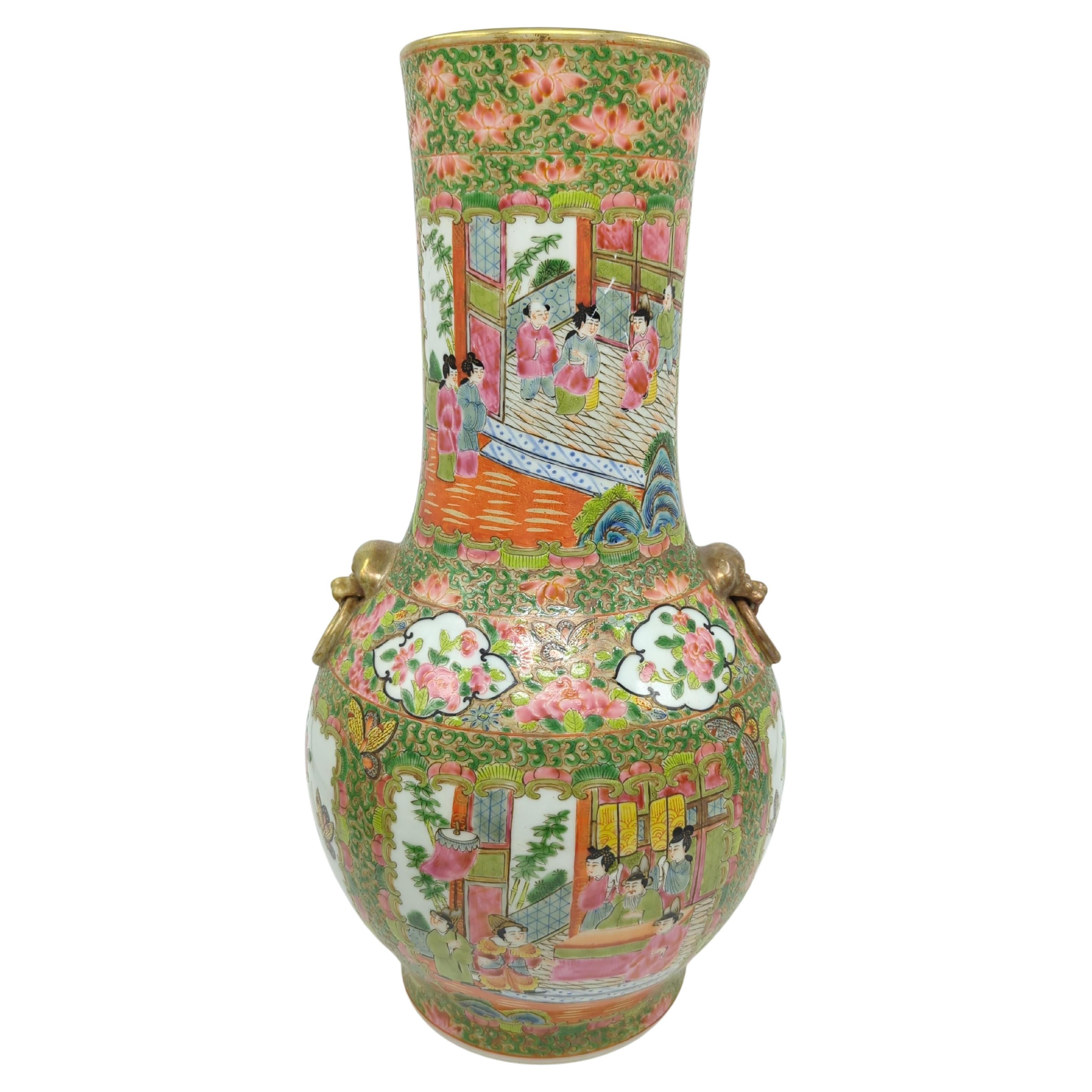 Große chinesische Kanton-Rosenmedaillon-Vase mit Medaillon-Vase und vergoldetenBratenringgriffen, 19-20c im Angebot