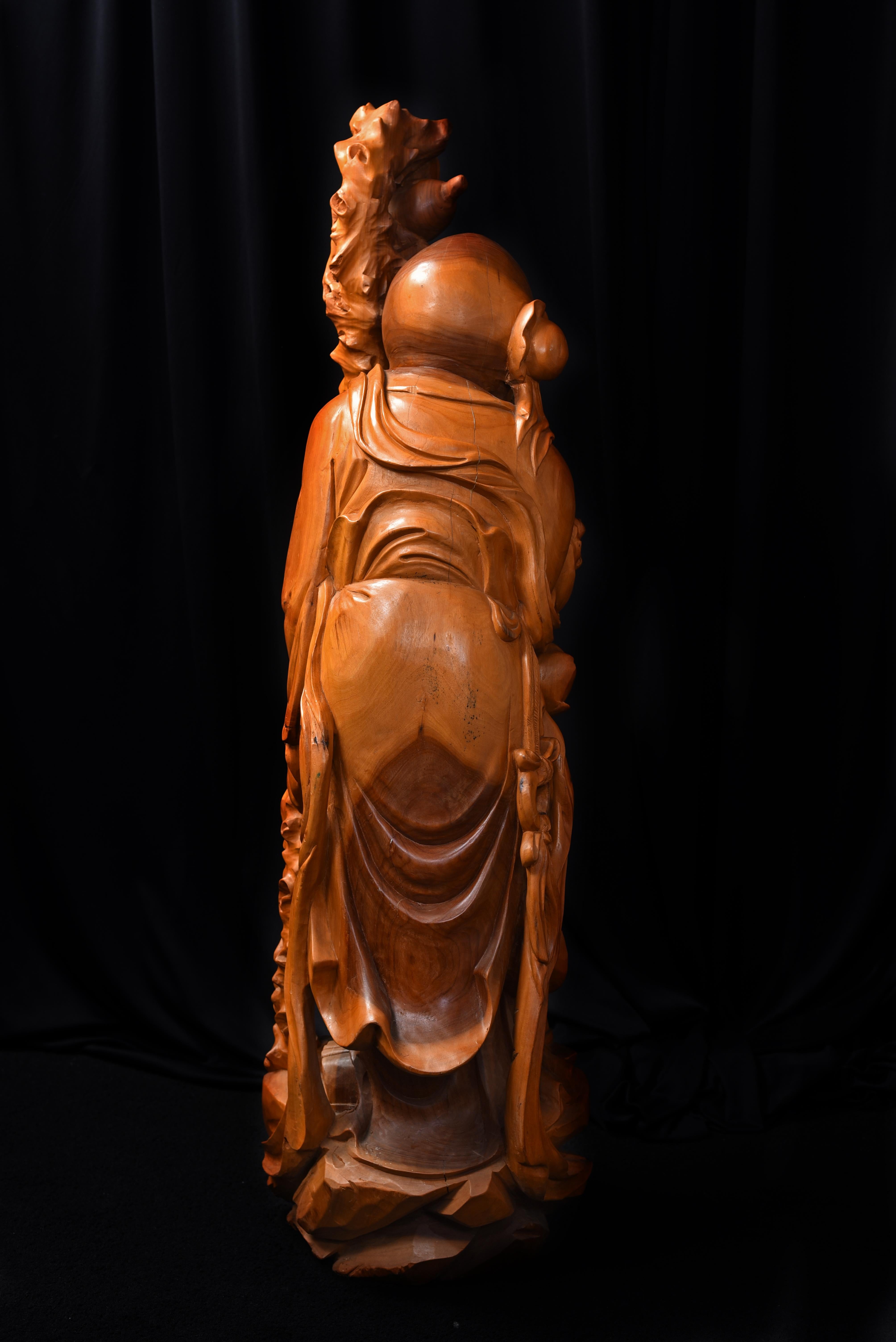 Burl Large Chinese Carved Sculpture of Shou Xing God of Wisdom and Longevity For Sale