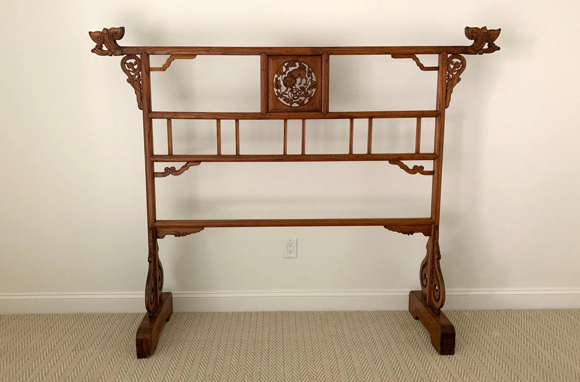 Large Chinese Carved Wood Robe Rack For Sale 4