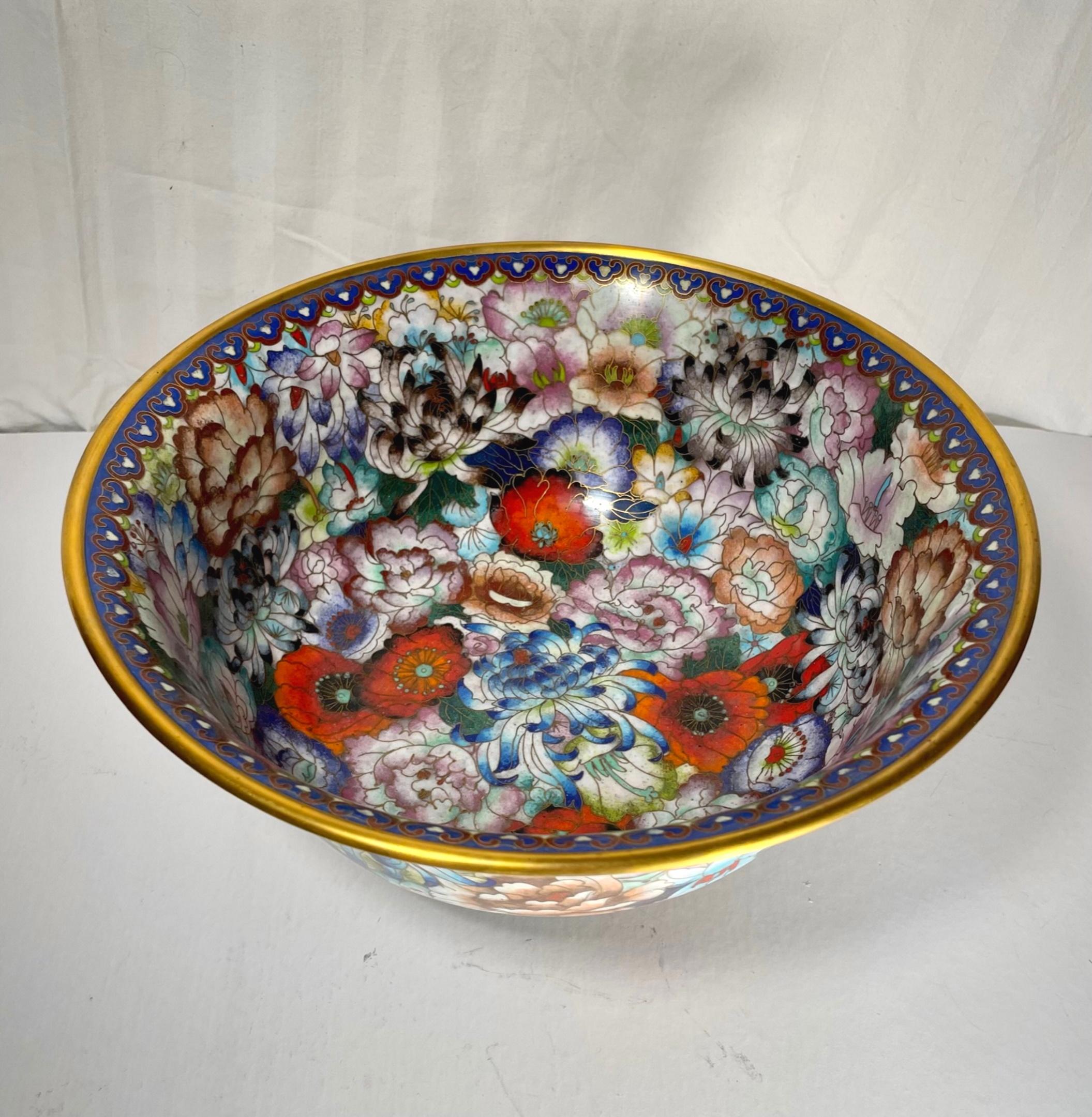 Gran cuenco chino de esmalte cloisonné, dinastía Qing en venta 4
