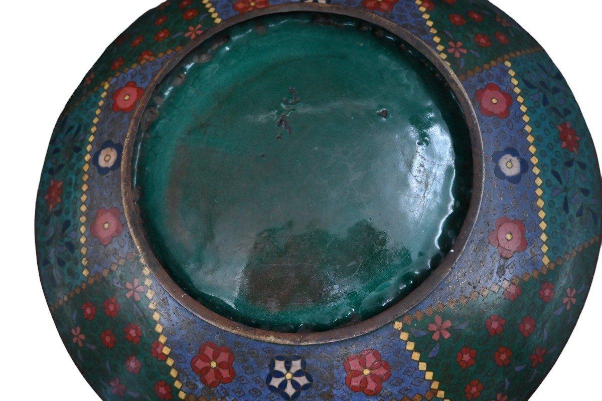 Ottone Grande piatto cinese in ottone con smalto cloisonné del XIX secolo in vendita