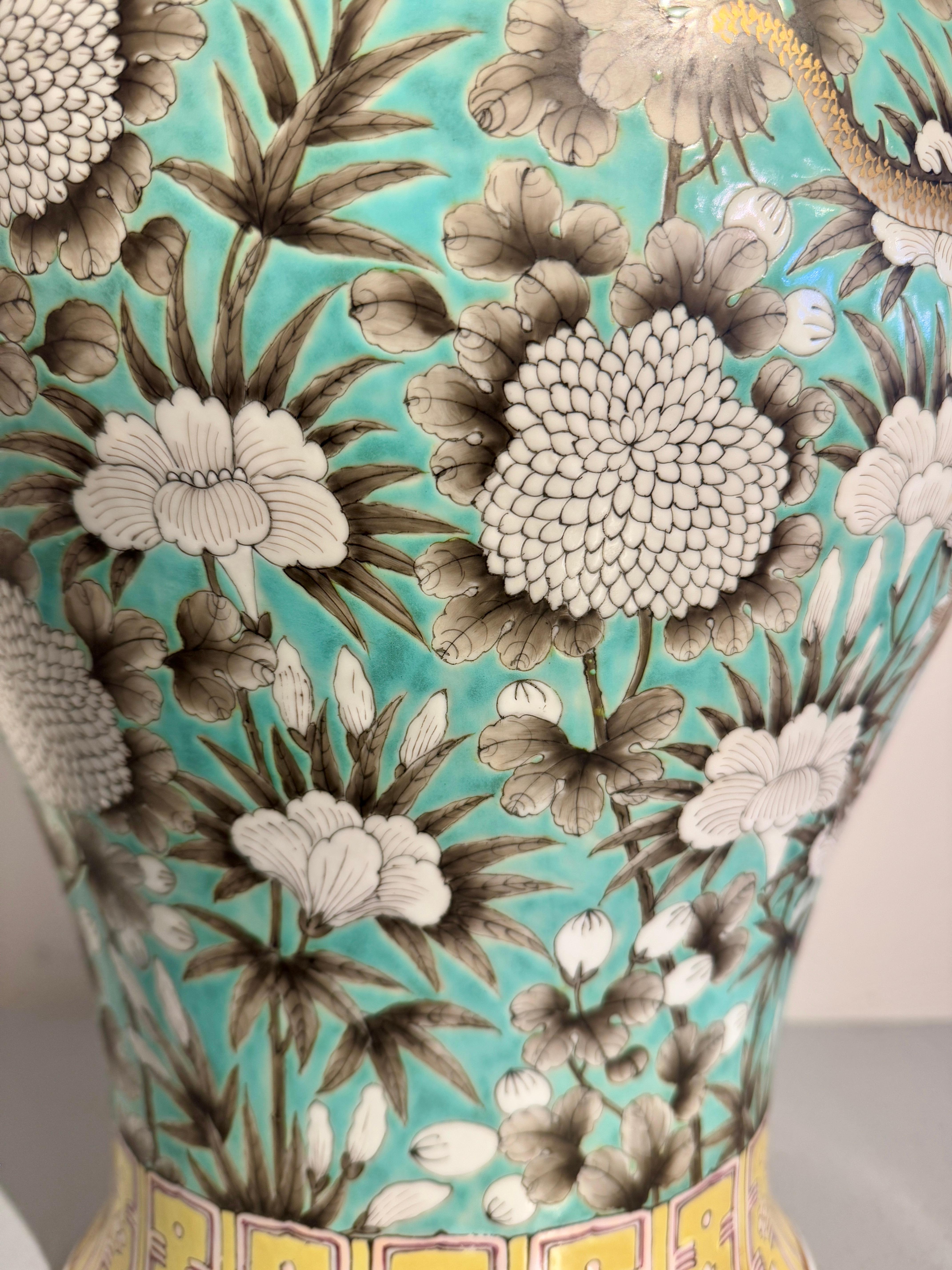 Large Chinese Dayazhai Style Temple Jar and Cover, Mid 20th Century, China For Sale 5