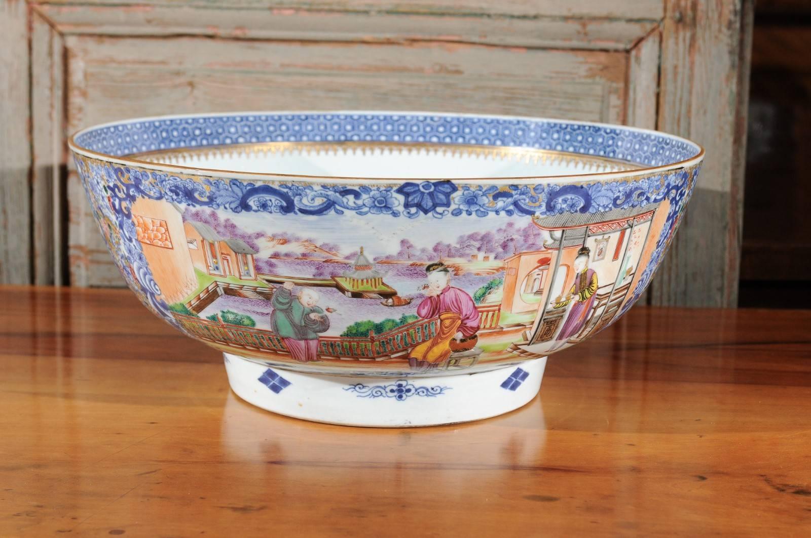 Large Chinese Export Punch Bowl in Mandarin Palette & Gilt Accents, ca. 1780 For Sale 2