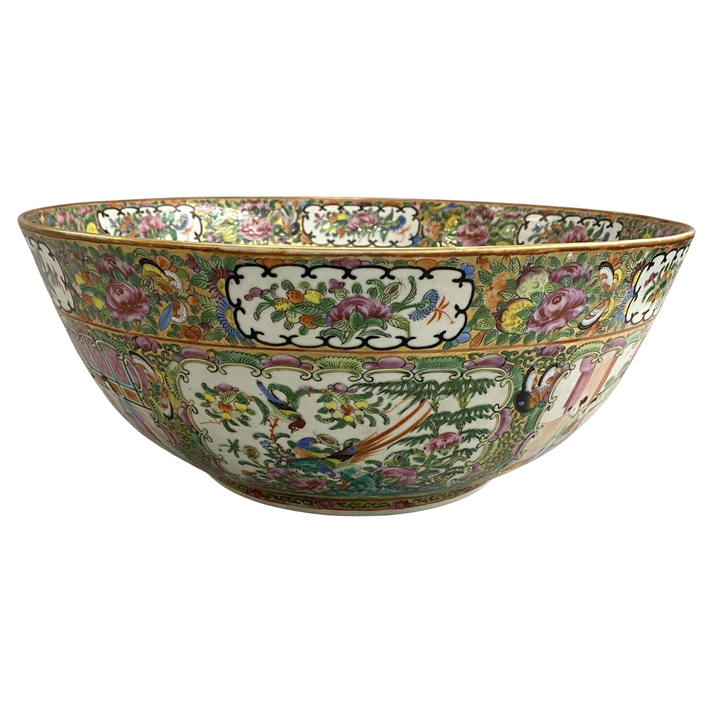 Large Chinese Export Rose Medallion Punch Bowl with Birds 
Figures im Angebot