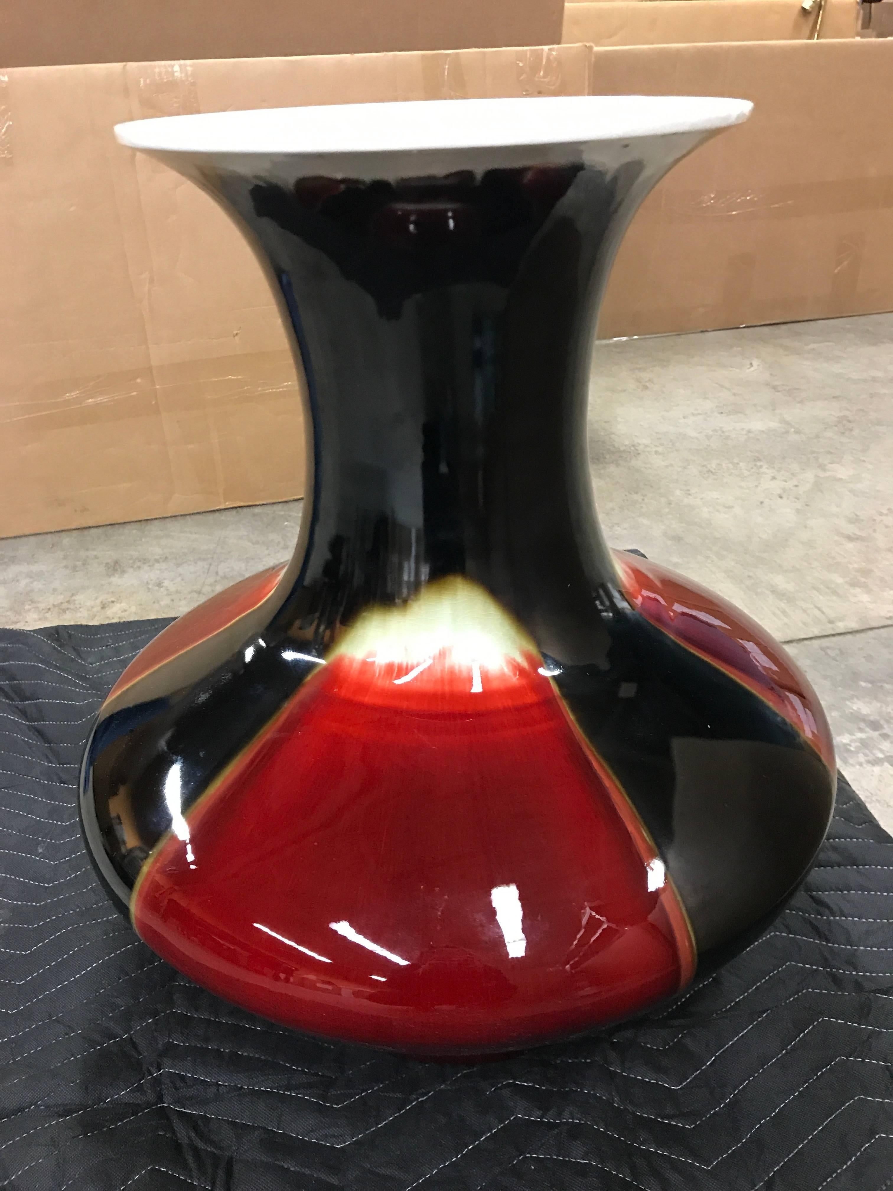 Large Chinese Export Sang de Boeuf Style Glaze Vase In Excellent Condition In Oaks, PA