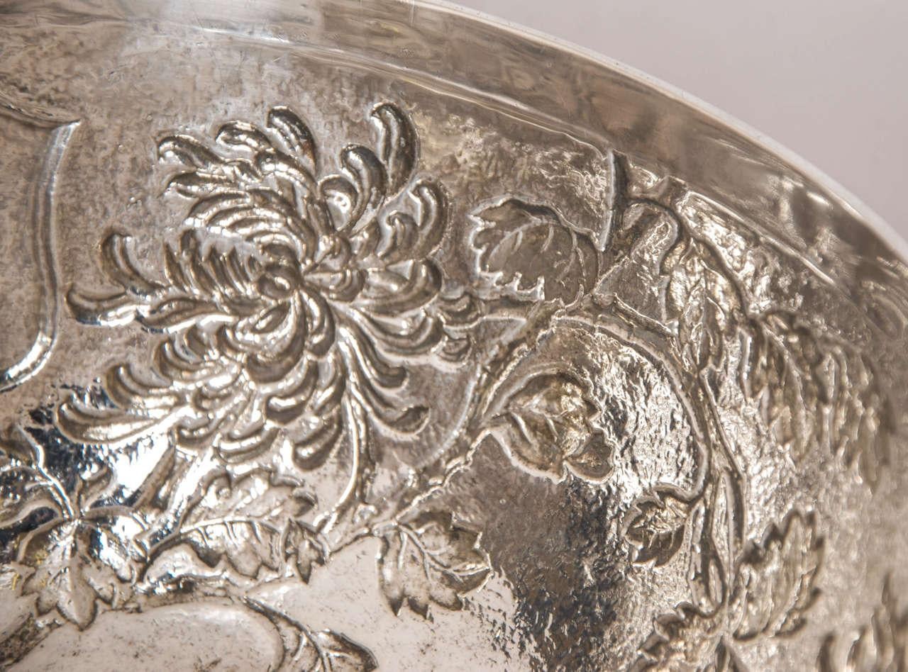 Chinois Grand bol en argent d'exportation chinoise en vente