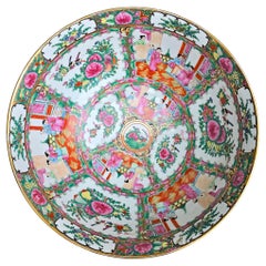 Large Chinese Famille Rose Export Bowl, Qianlong Period