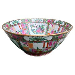 Large Chinese Famille Rose Export Bowl, Qianlong Period