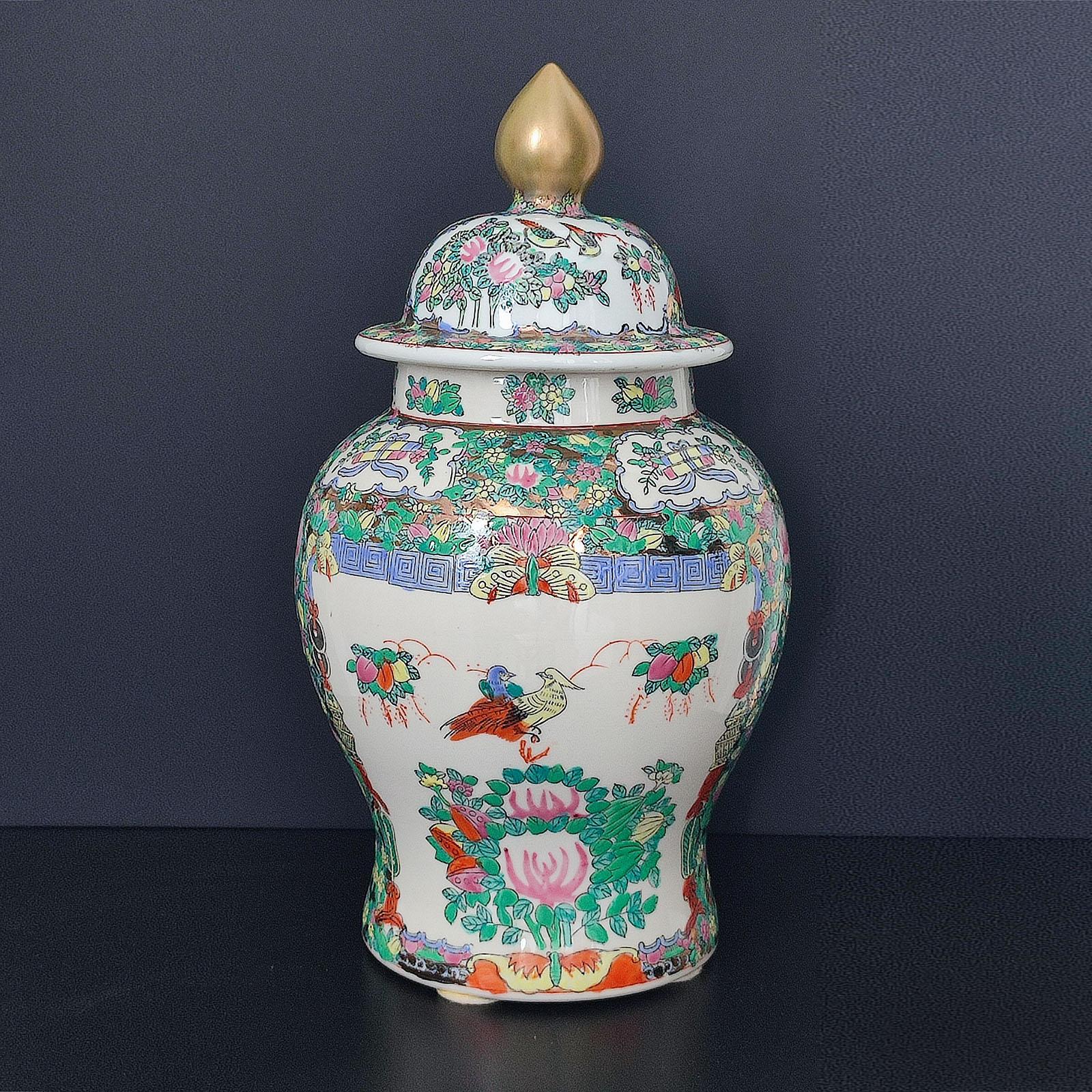 Late 20th Century Large Chinese Famille Rose Lidded Jar For Sale