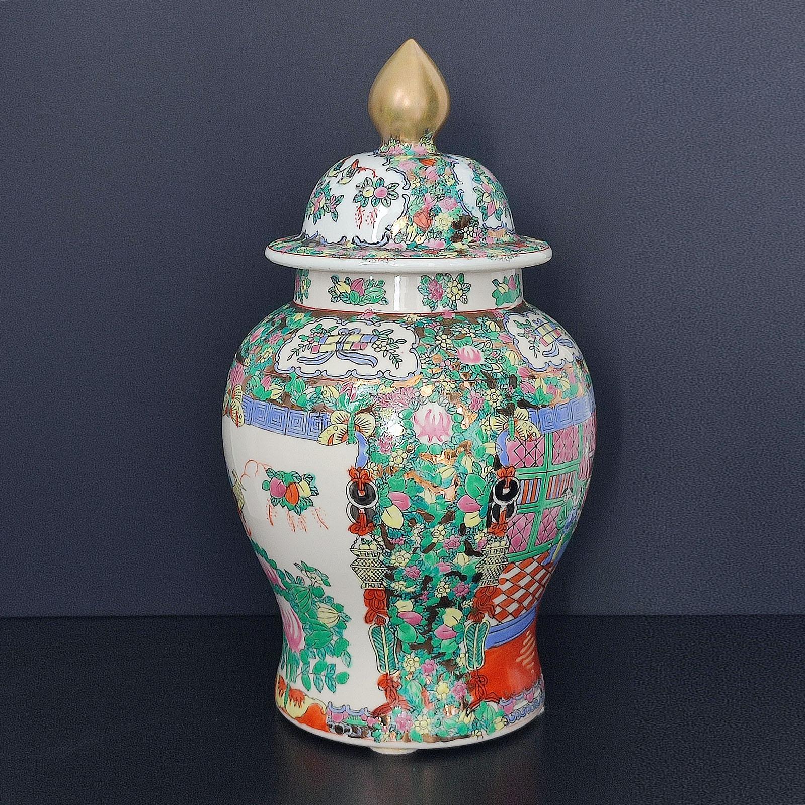 Porcelain Large Chinese Famille Rose Lidded Jar For Sale