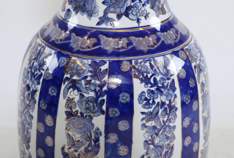 Large Chinese Floor Vase at 1stDibs large chinese floor vases for