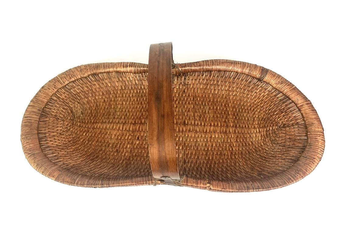 Cesta grande china tejida a mano en Bastante bueno estado para la venta en Bridgeport, CT