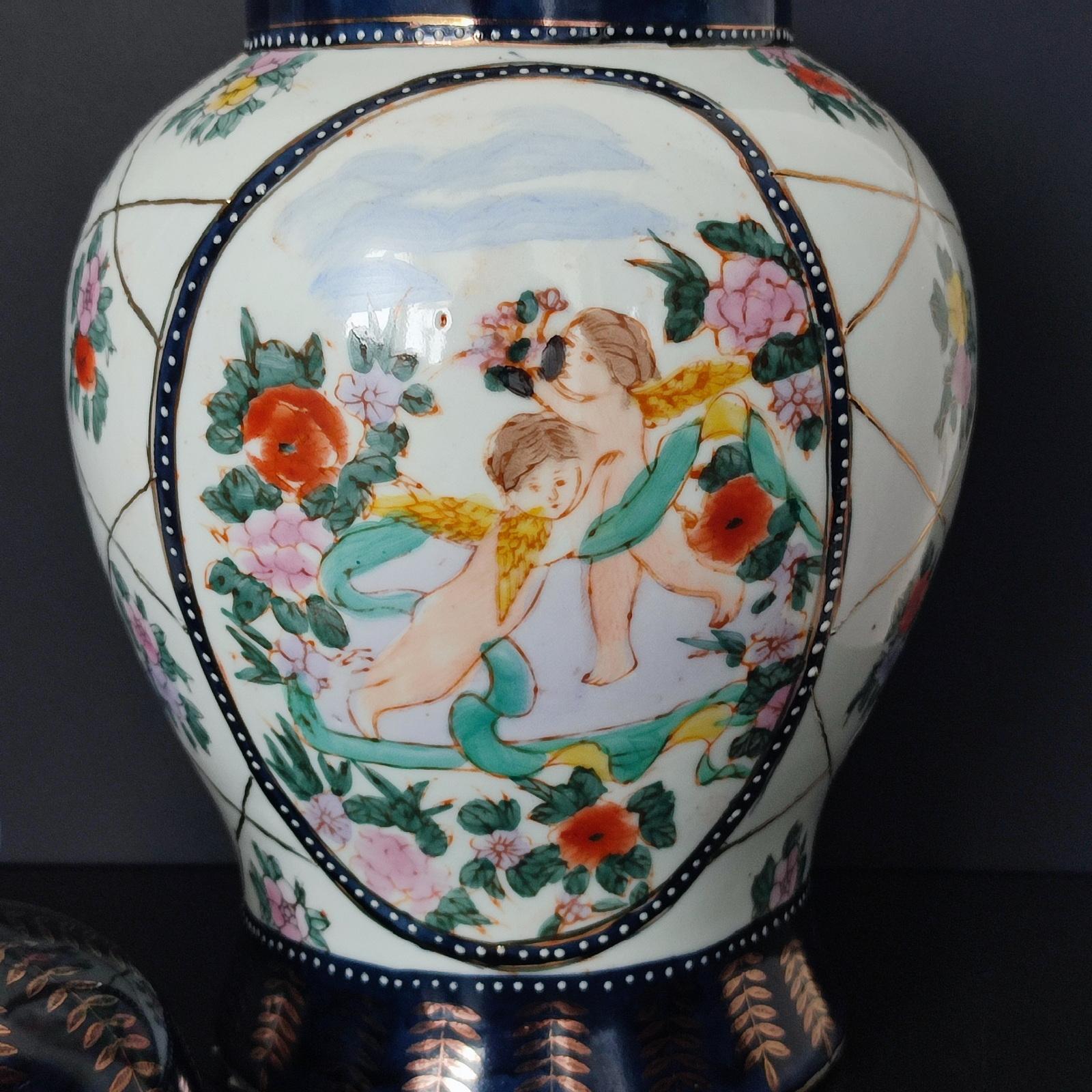 Porcellana Grande vaso cinese con coperchio e decorazione di Cupido in vendita