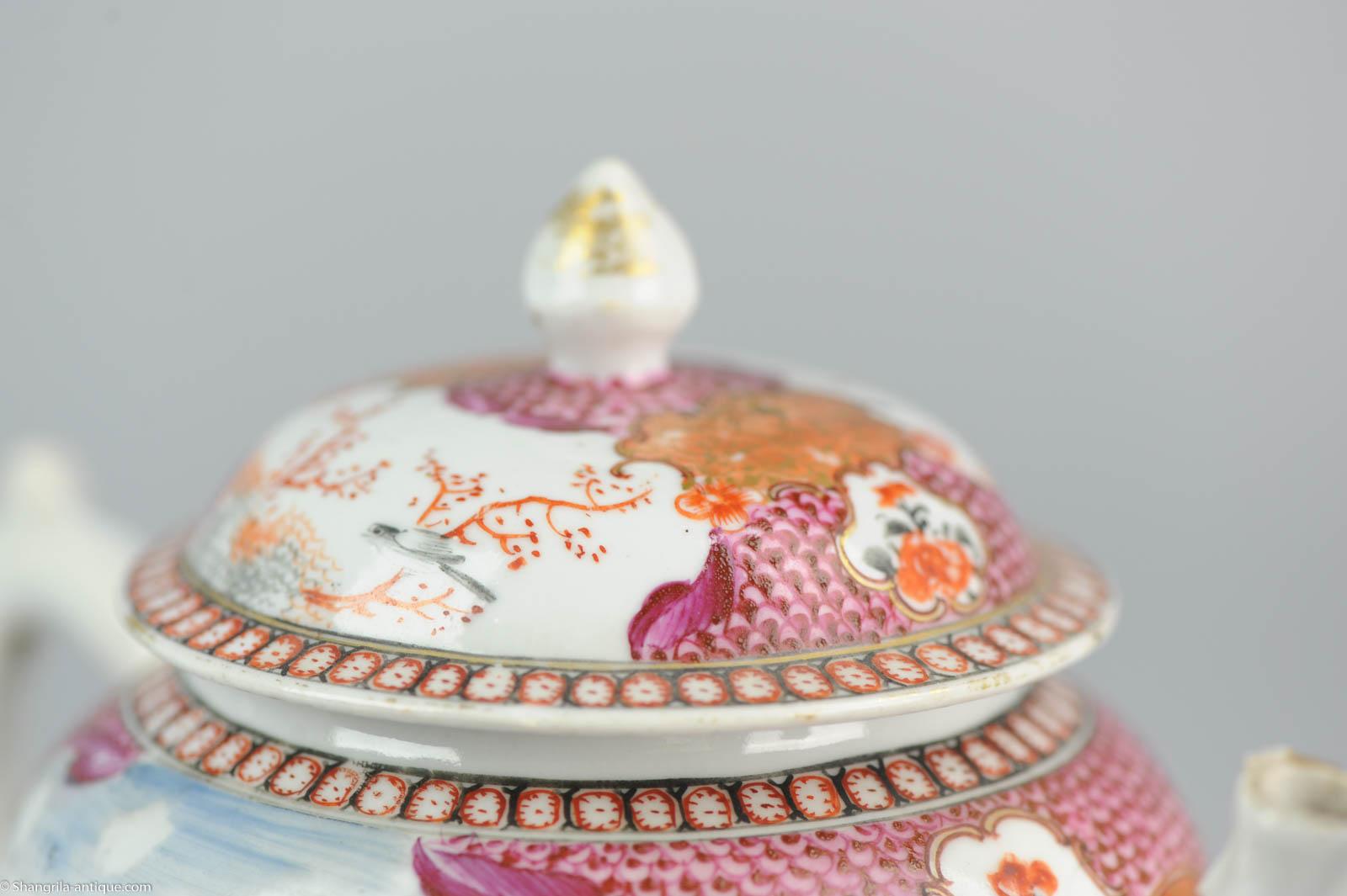 Large Chinese Porcelain circa 1750 Tea Pot Mandarin Famille Rose Museum Piece 5