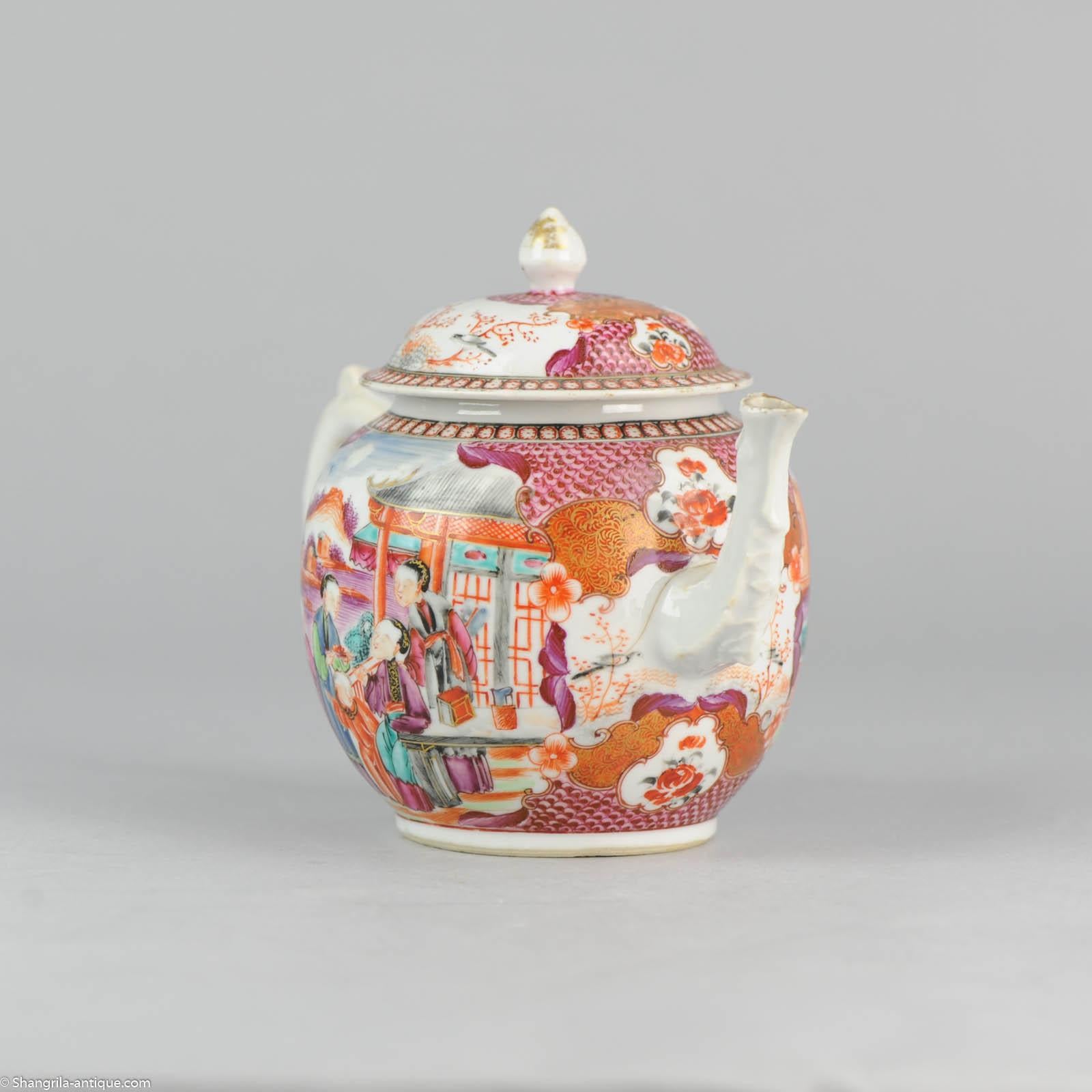 Qing Large Chinese Porcelain circa 1750 Tea Pot Mandarin Famille Rose Museum Piece