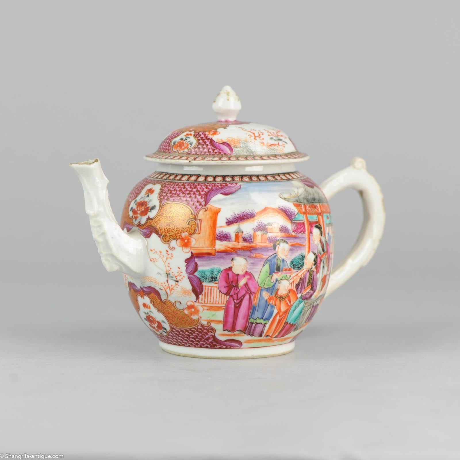 Hand-Painted Large Chinese Porcelain circa 1750 Tea Pot Mandarin Famille Rose Museum Piece
