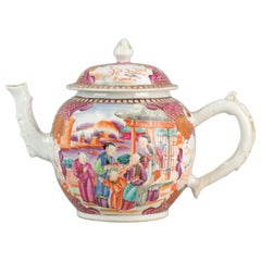 Large Chinese Porcelain circa 1750 Tea Pot Mandarin Famille Rose Museum Piece