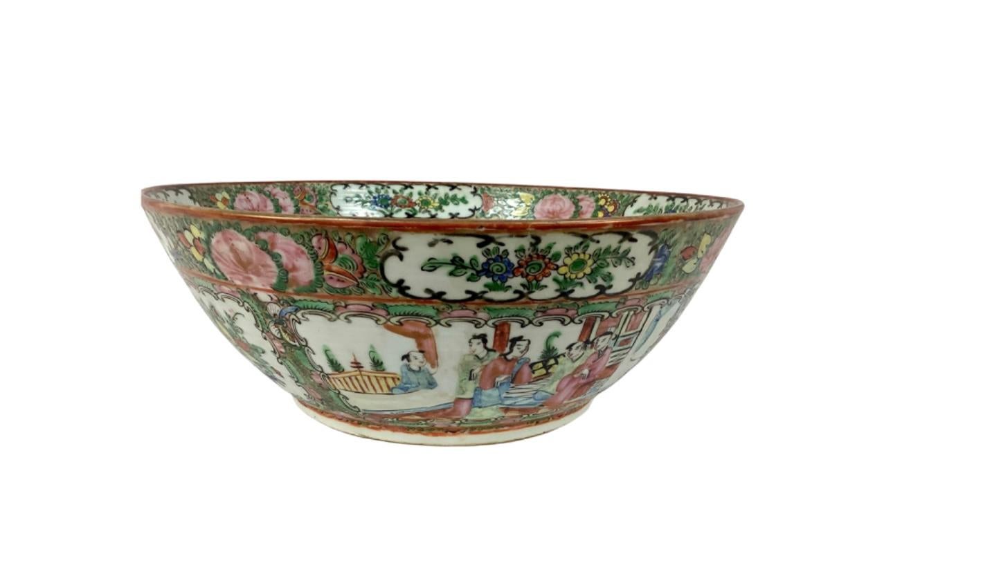 19th Century Large Chinese Porcelain Famille Rose Medallion Bowl #10 For Sale
