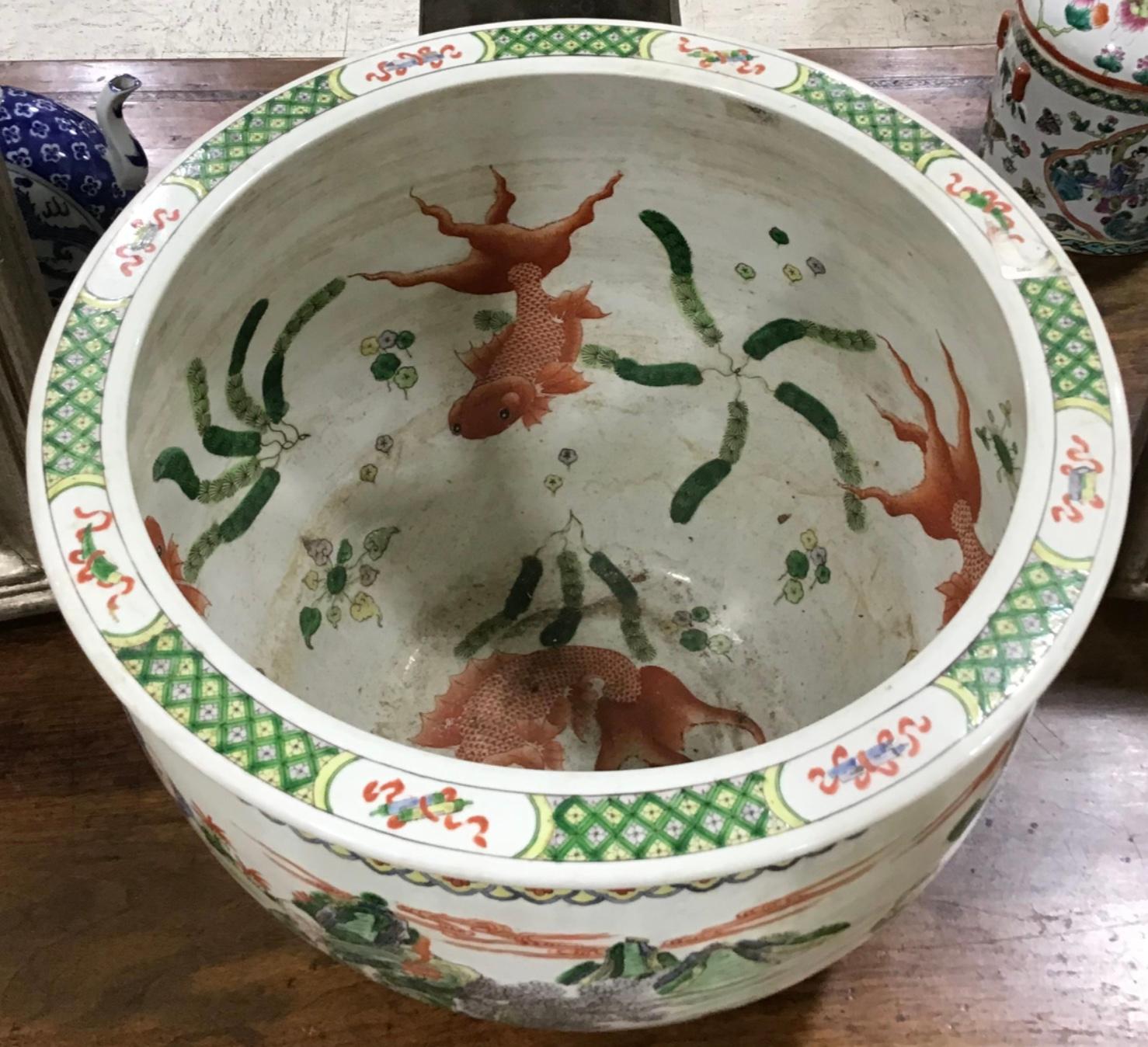 Chinoiserie Large Chinese Porcelain Famille Verte Fish Bowl Planter For Sale