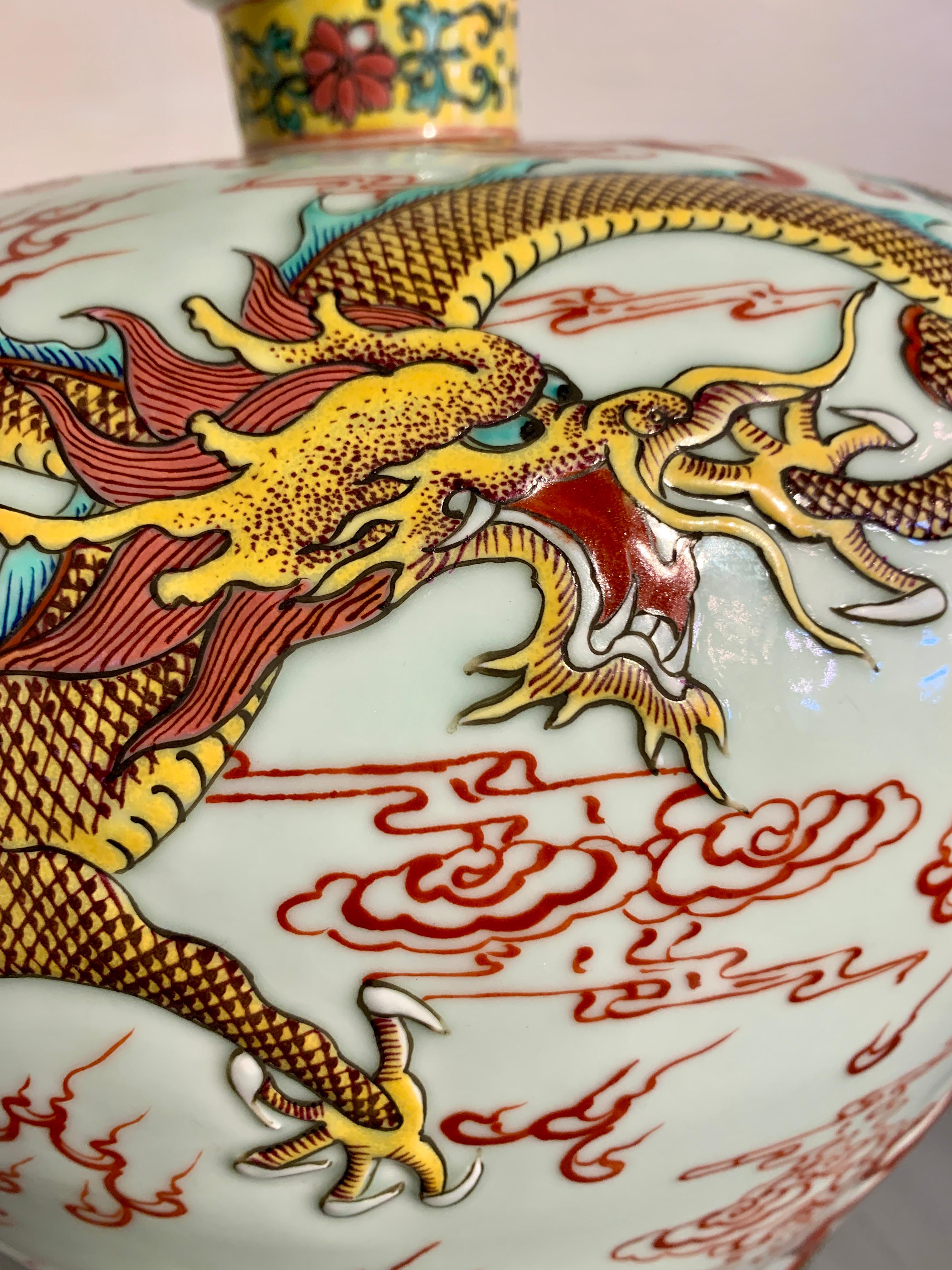 Large Chinese Porcelain Five Dragon Meiping Vase, Modern, China In Good Condition For Sale In Austin, TX