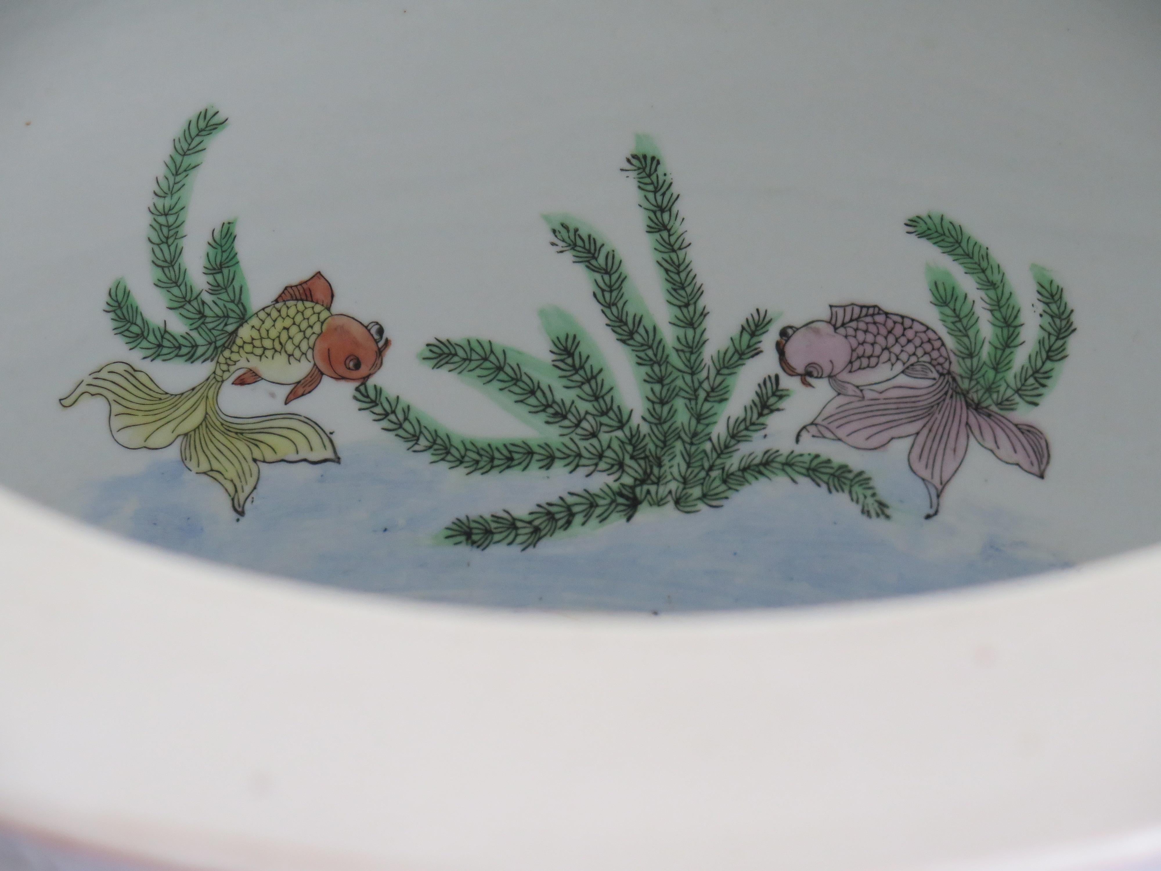 Large Chinese Porcelain Jardiniere or Fish Bowl Hand Painted, Mid-20th Century 7