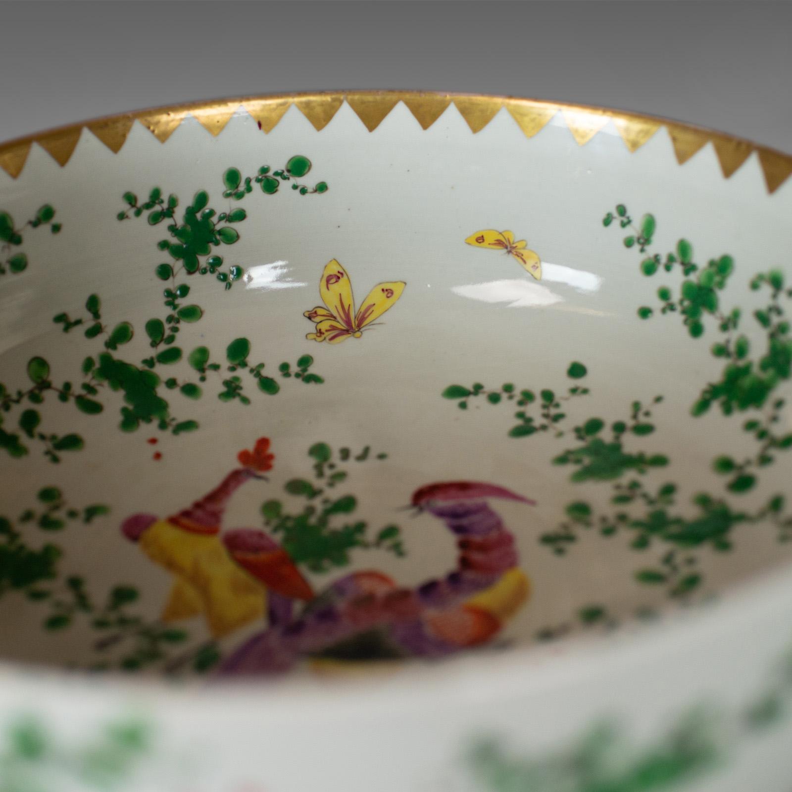 Large Chinese Porcelain Lychee Bowl, Natural Tones, White Ground, 20th Century In Good Condition In Hele, Devon, GB