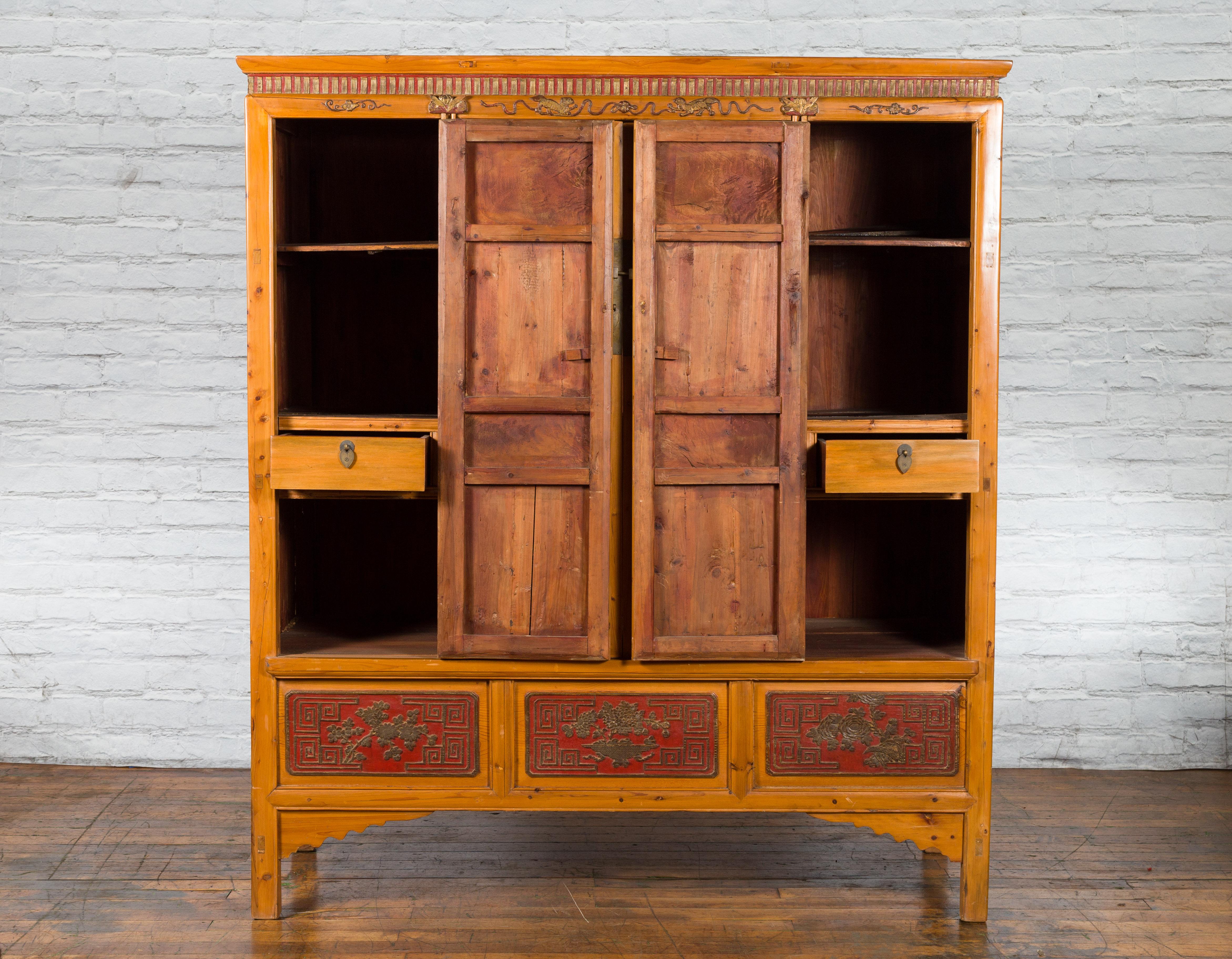 Large Chinese Qing Dynasty 19th Century Cabinet with Hand-Carved and Gilt Panels For Sale 12