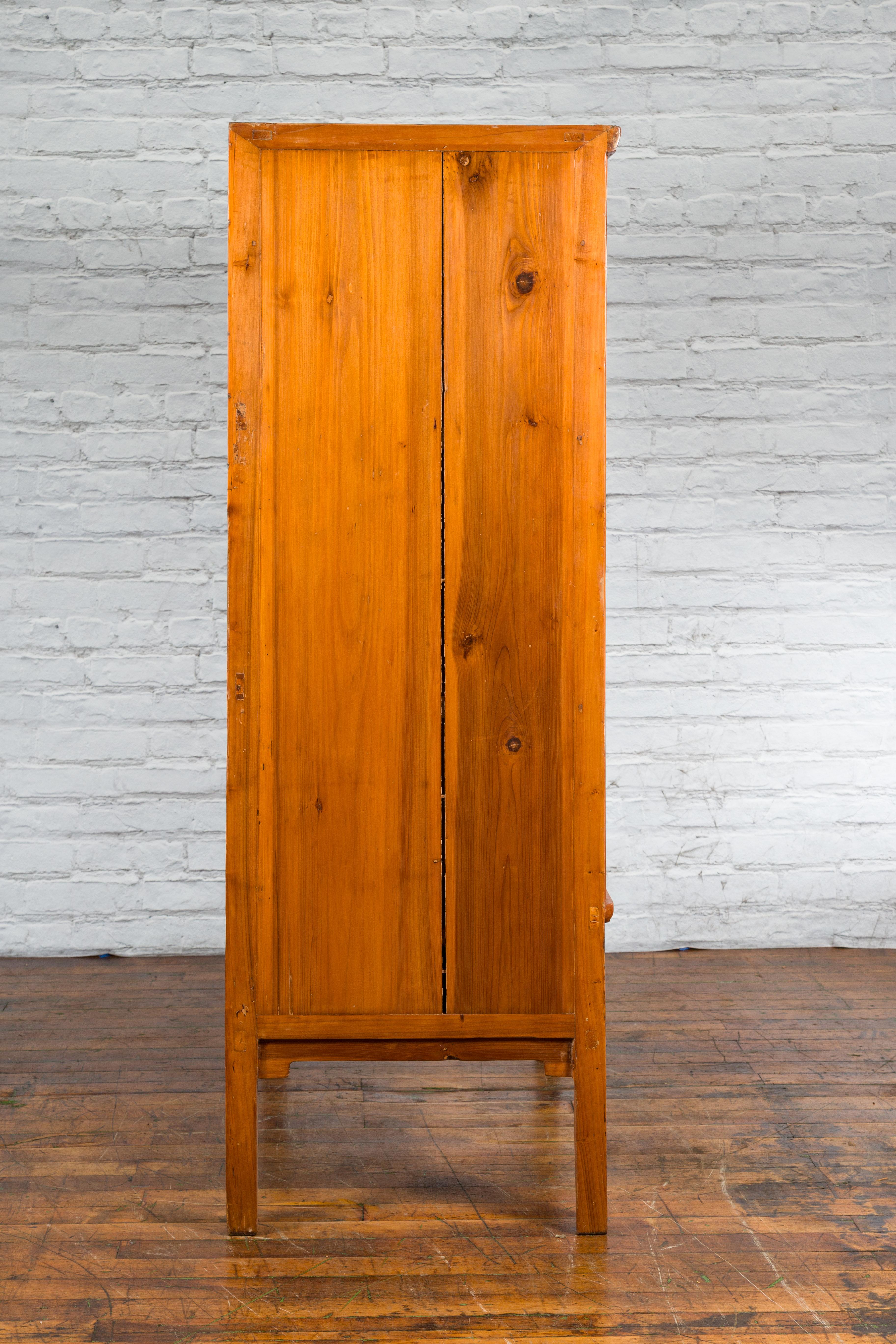 Large Chinese Late Qing Dynasty Period Elmwood Armoire with Medallion Hardware For Sale 5
