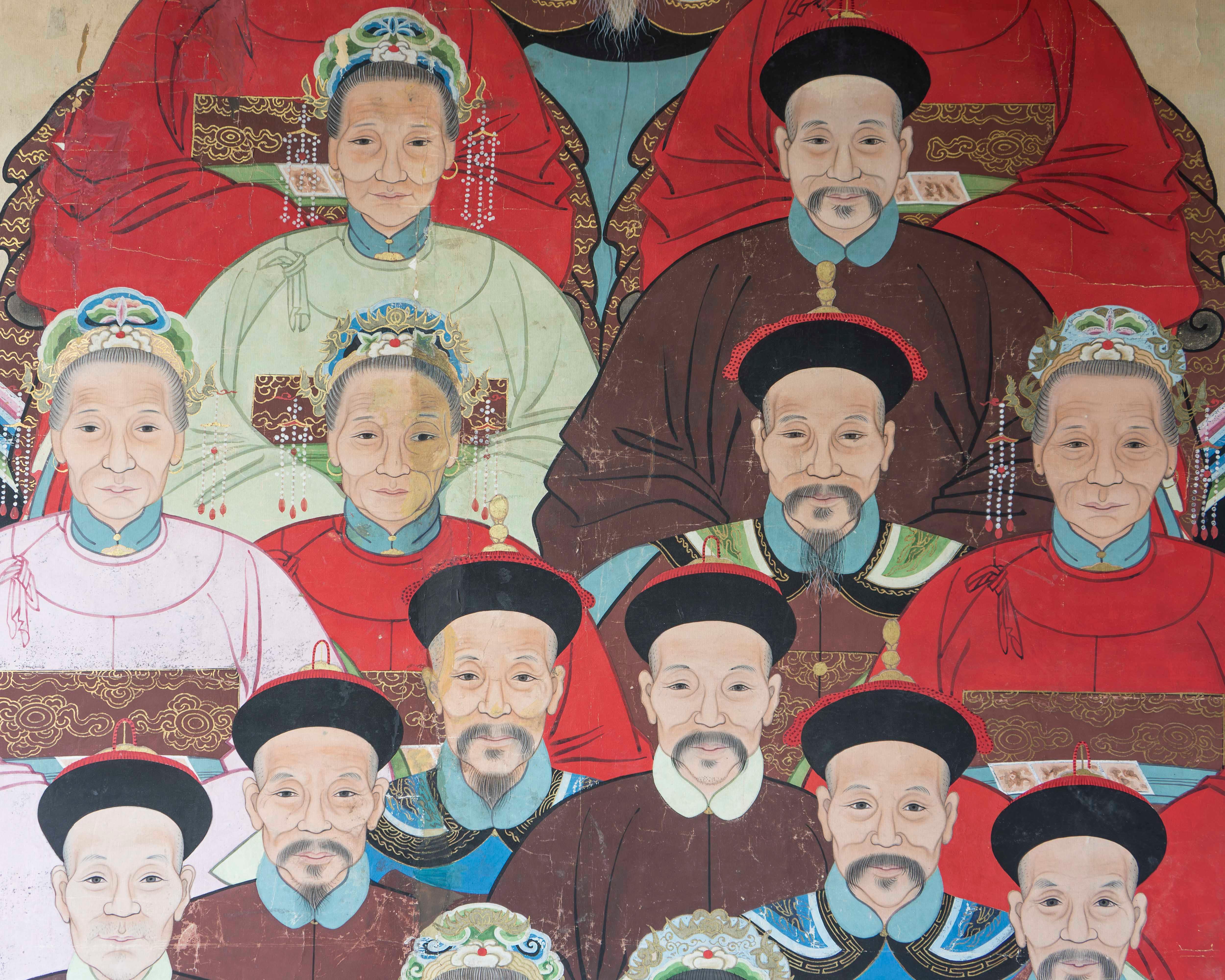Large Chinese Qing Dynasty Ancestor Portrait Scroll, Antique Original Painting In Good Condition In Bristol, GB