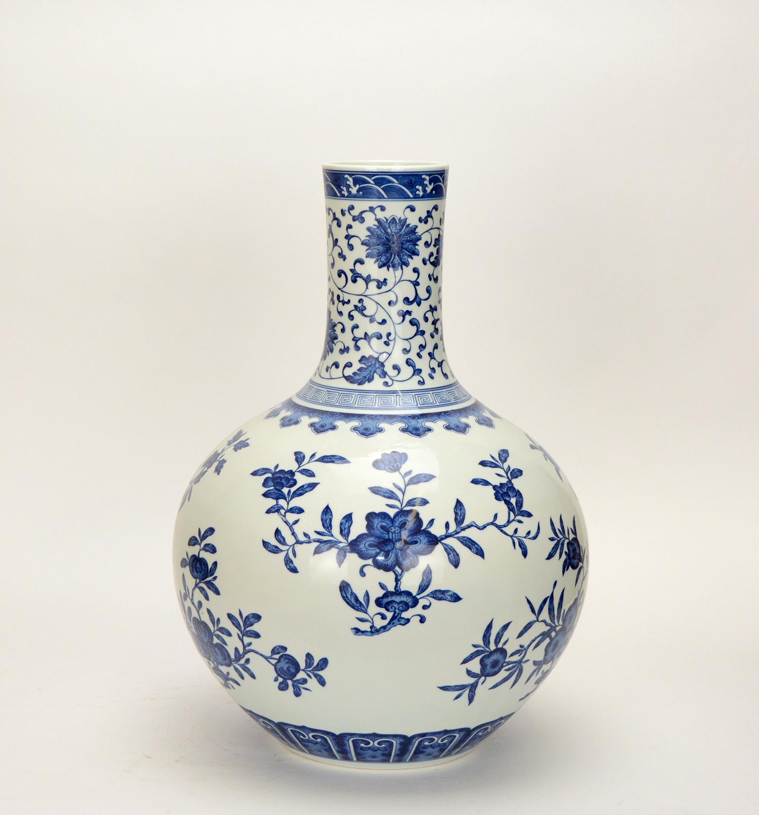 Contemporary Large Chinese Qing Qianlong Style Blue and White Floral Globular Porcelain Vase For Sale