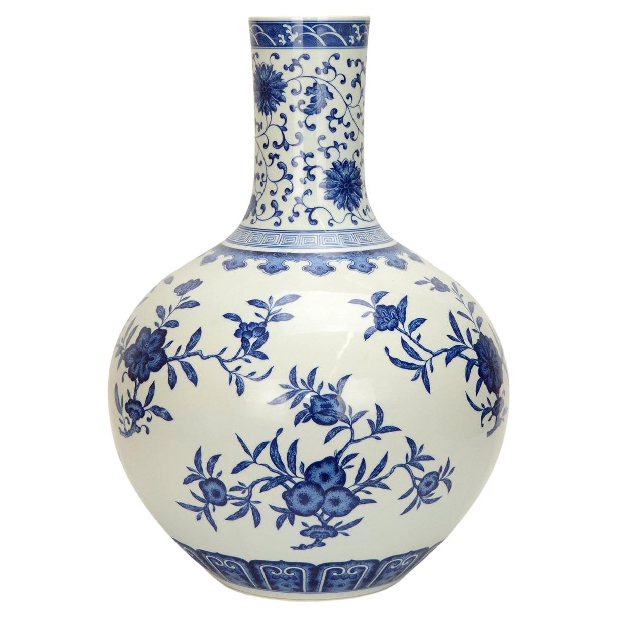 Large Chinese Qing Qianlong Style Blue and White Floral Globular Porcelain Vase For Sale