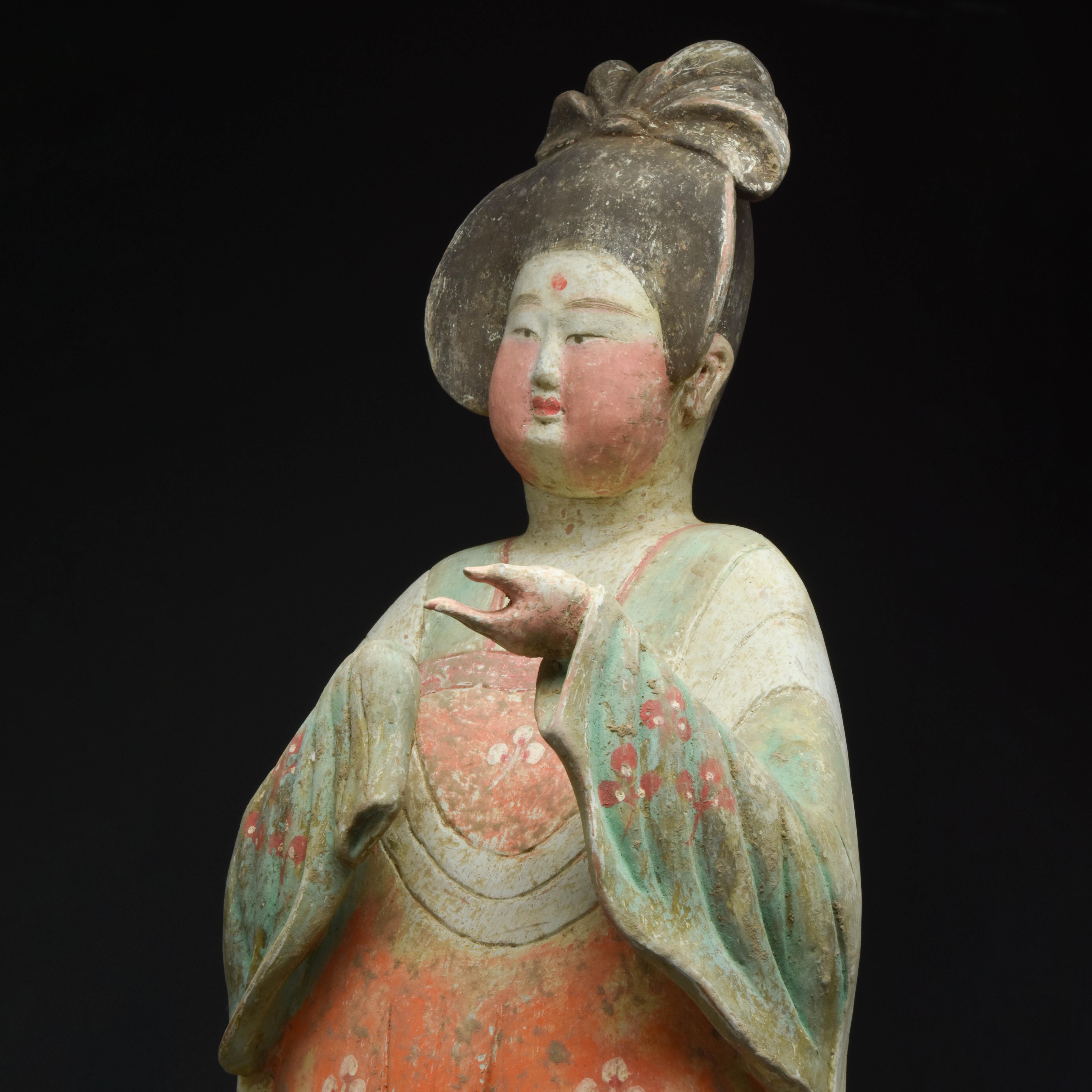 Large Chinese Tang Dynasty Terracotta Fat Lady - TL Tested In Good Condition In London, GB
