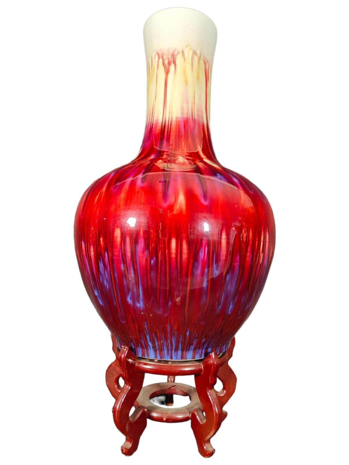 Chinois Grand vase chinois du 20ème siècle en vente