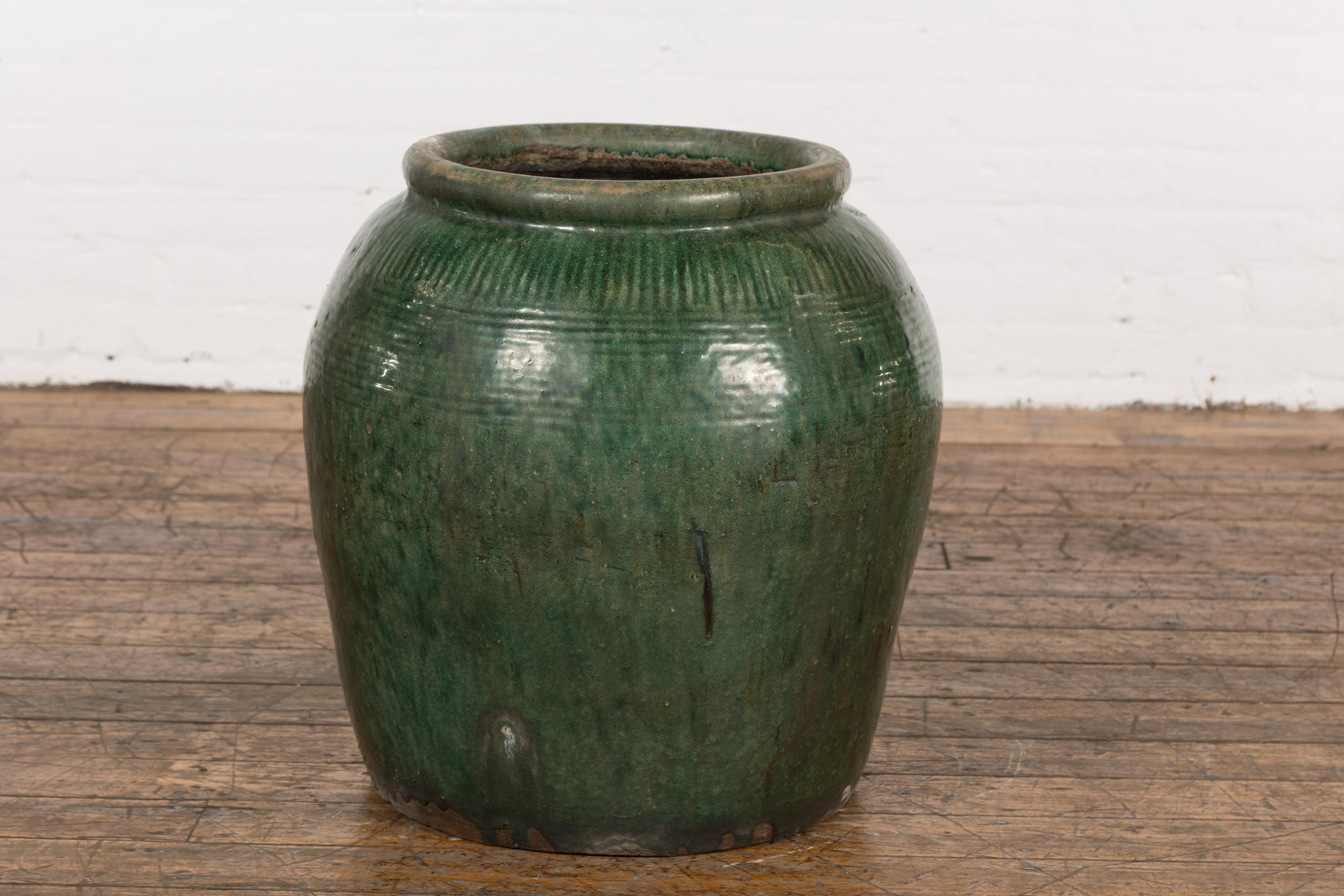 Large Chinese Vintage Dark Green Glazed Ceramic Planter with Striated Décor 3