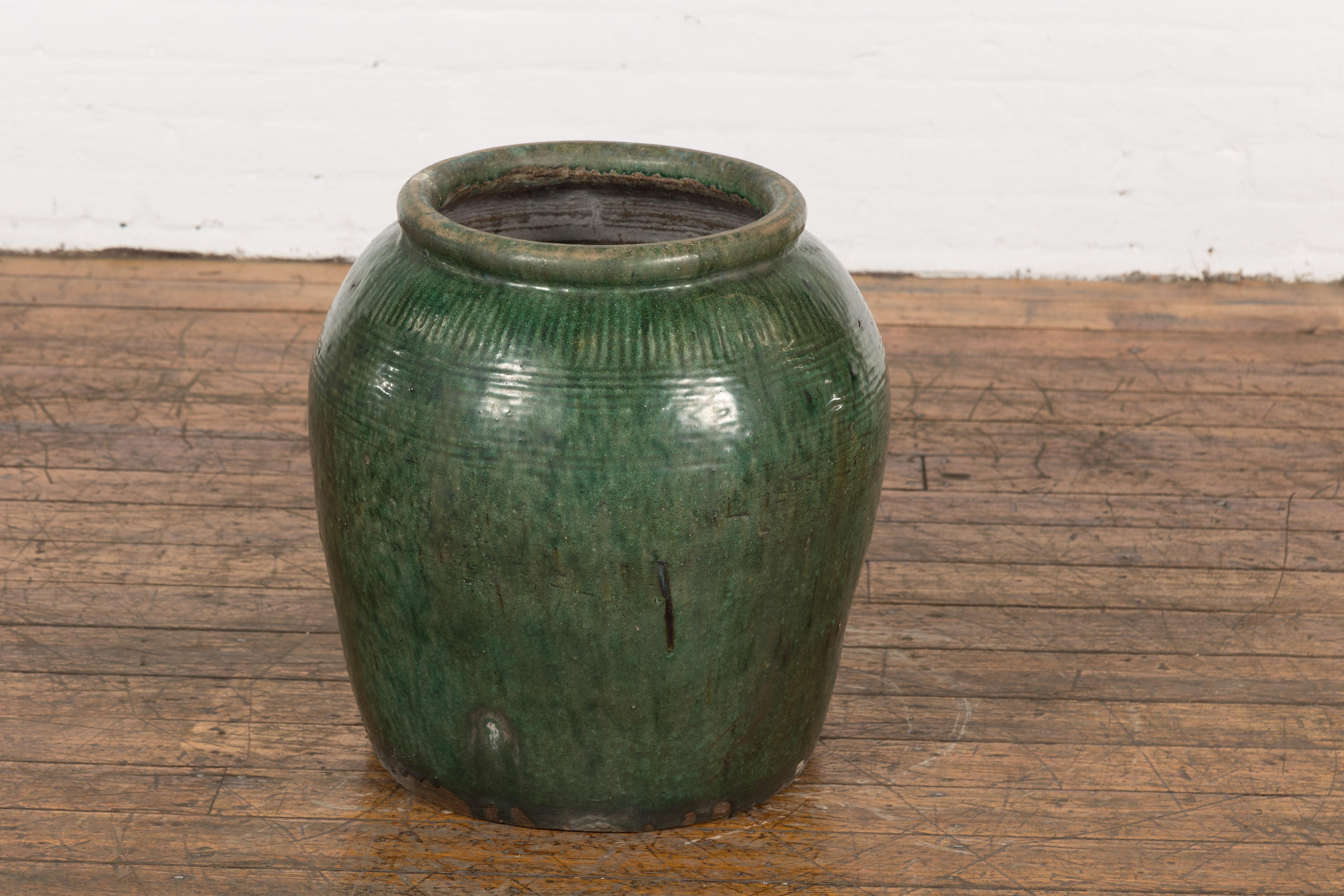 Large Chinese Vintage Dark Green Glazed Ceramic Planter with Striated Décor 4