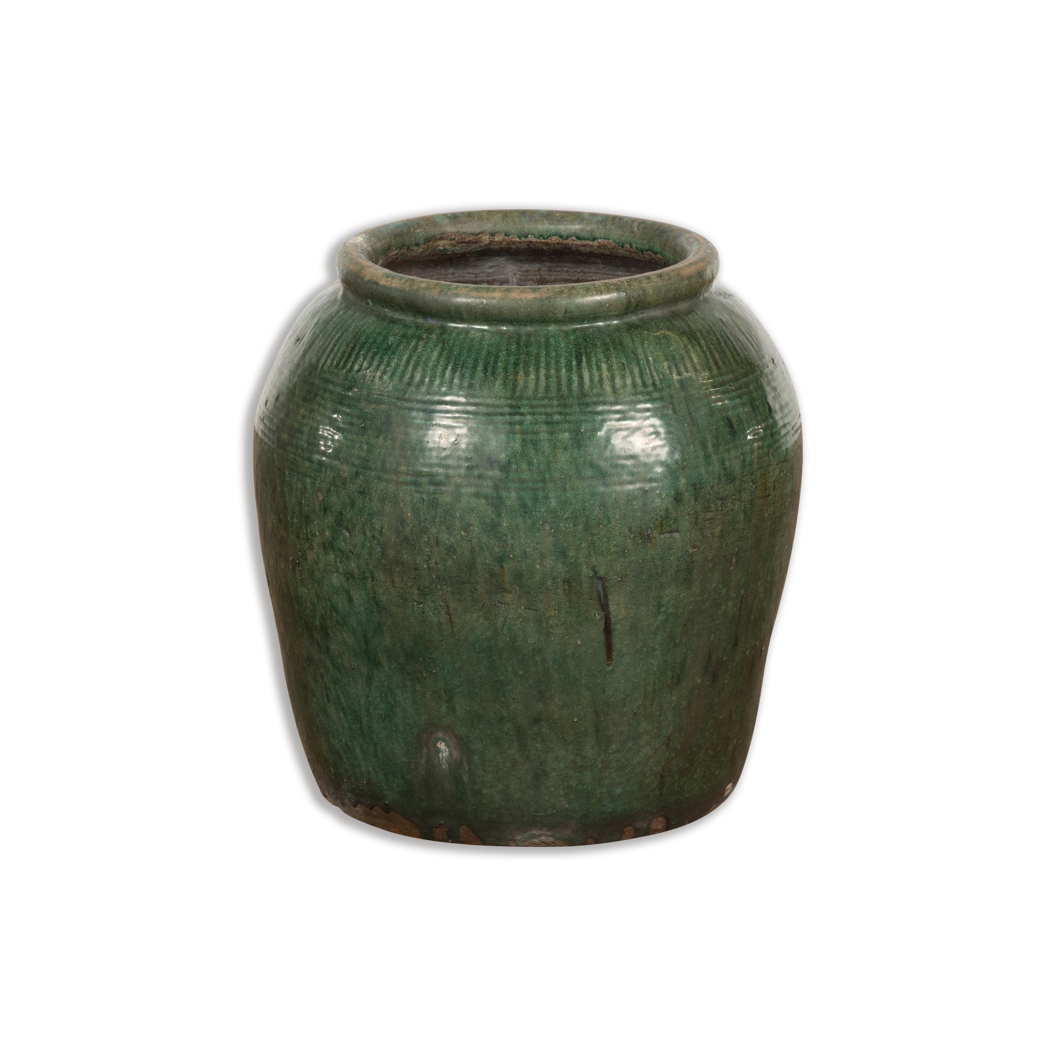 Large Chinese Vintage Dark Green Glazed Ceramic Planter with Striated Décor 7